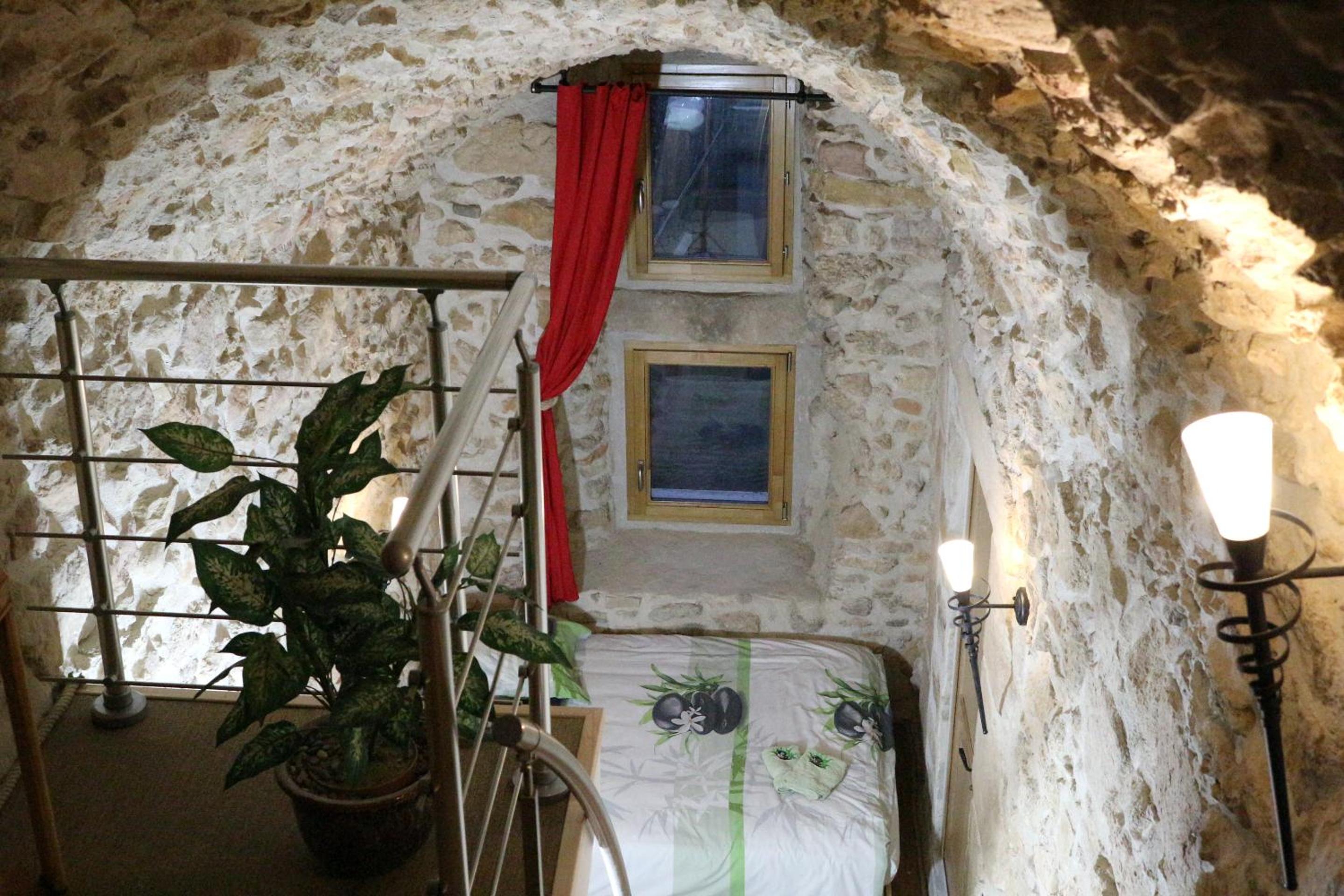 Photo 49