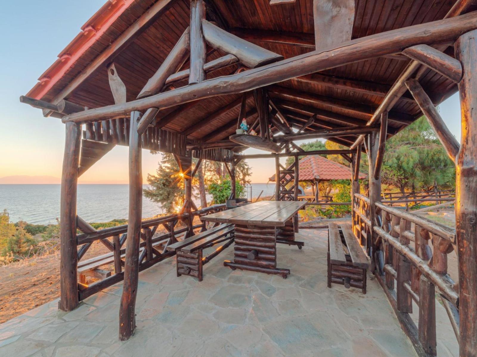 2SEA LOFT NEA POTIDEA Chalkidiki