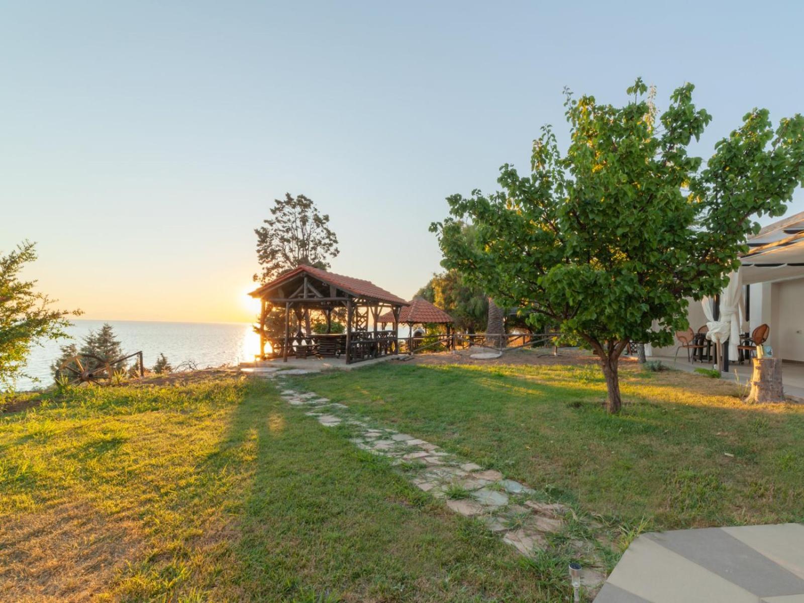 2SEA LOFT NEA POTIDEA Chalkidiki