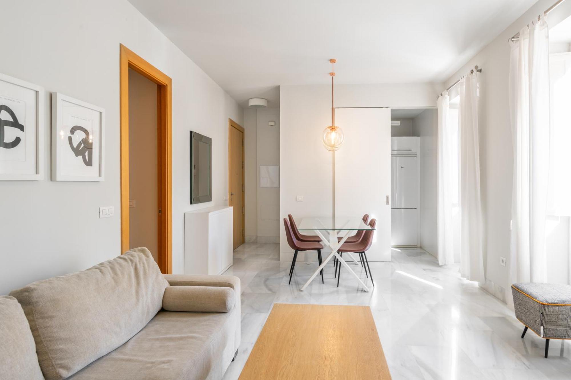 Apartamentos Pinar Málaga Centro - Alcazabilla