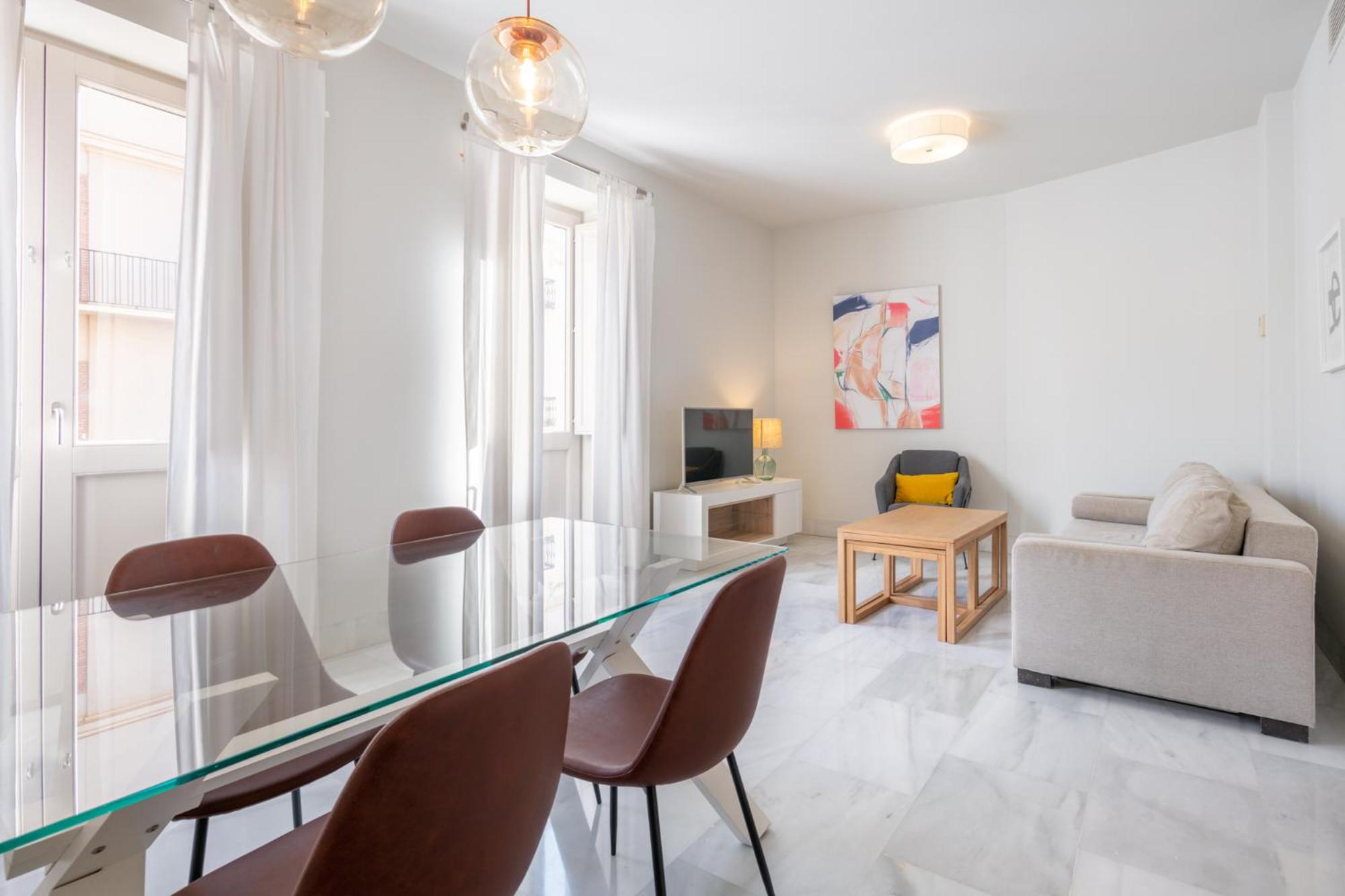Apartamentos Pinar Málaga Centro - Alcazabilla