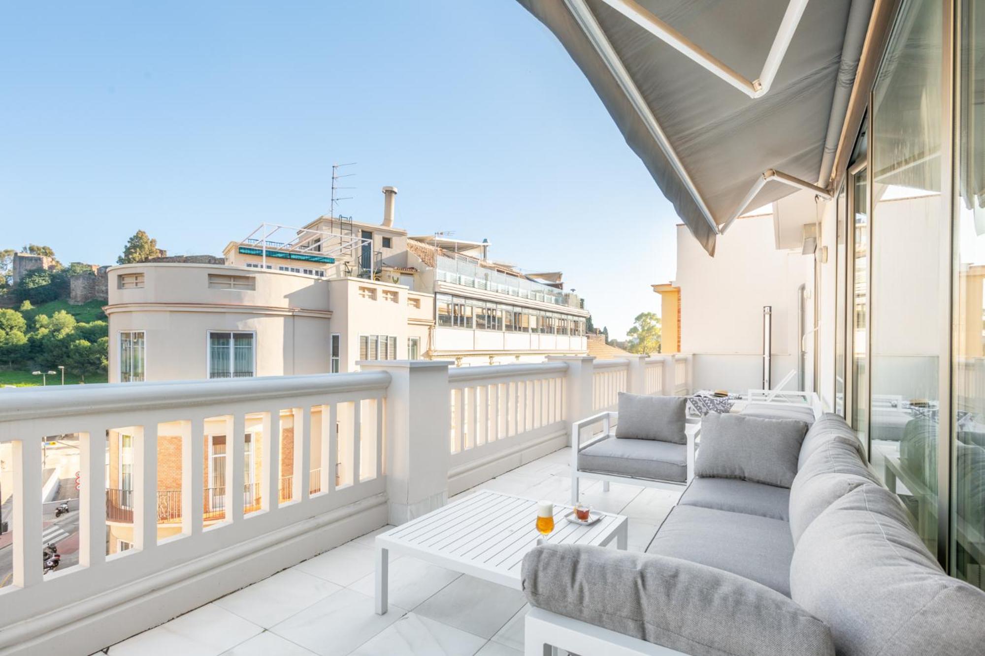 Apartamentos Pinar Málaga Centro - Alcazabilla