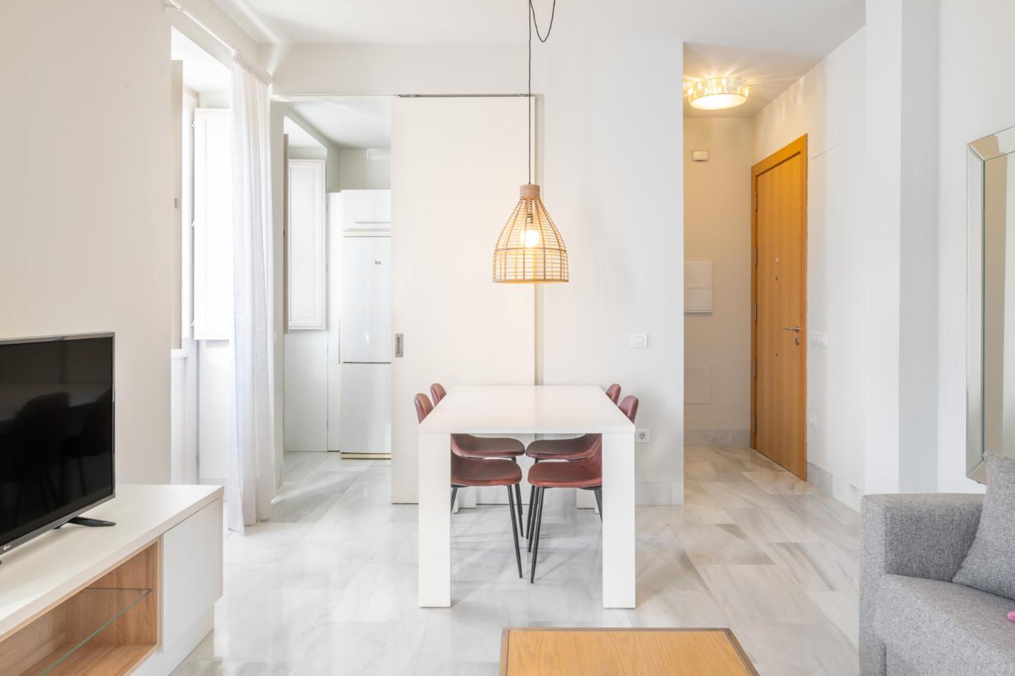 Apartamentos Pinar Málaga Centro - Alcazabilla