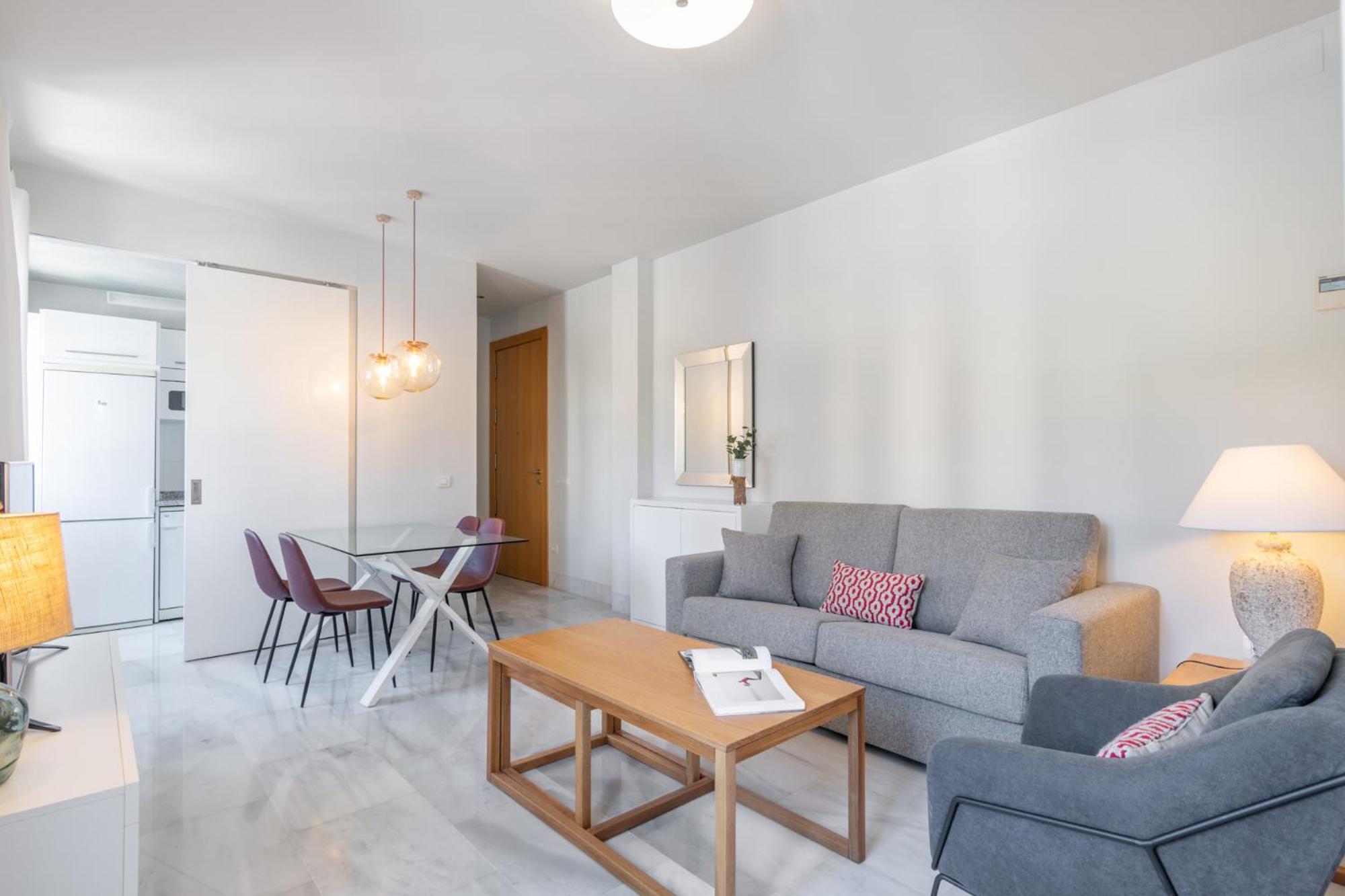 Apartamentos Pinar Málaga Centro - Alcazabilla