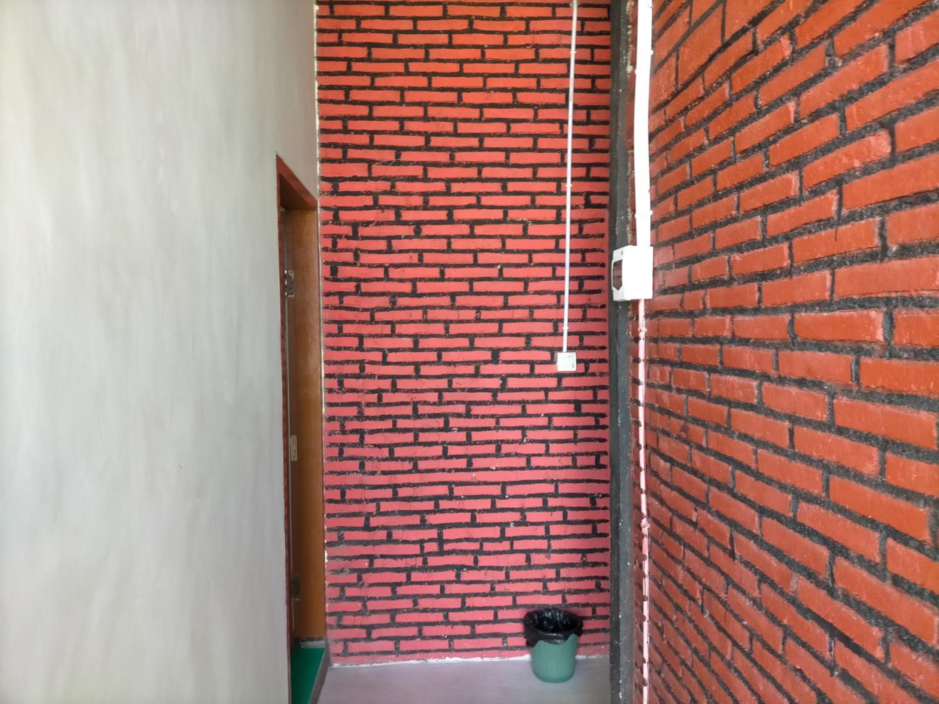 Photo 32