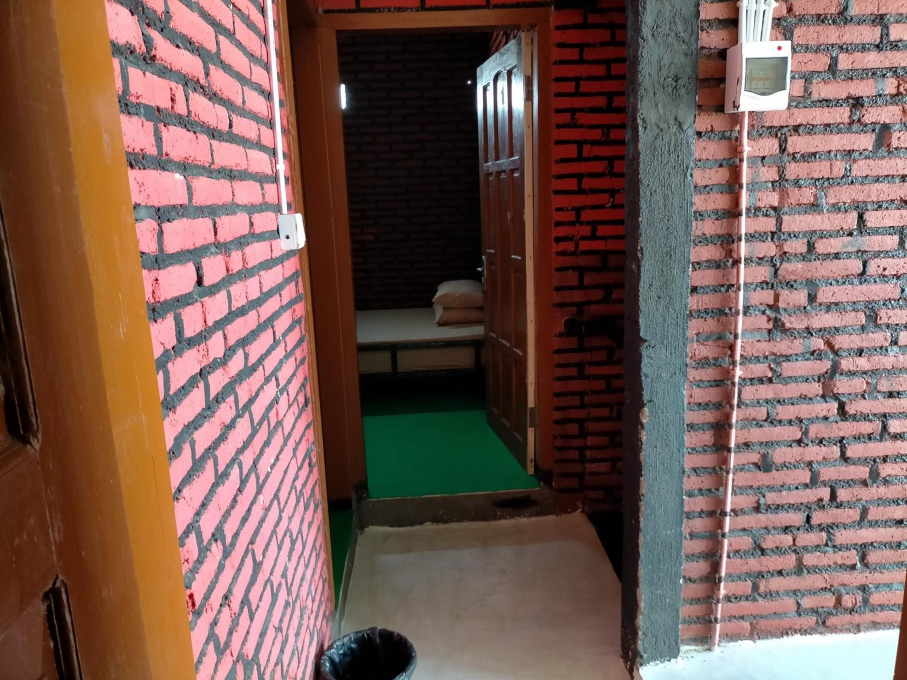 Photo 34