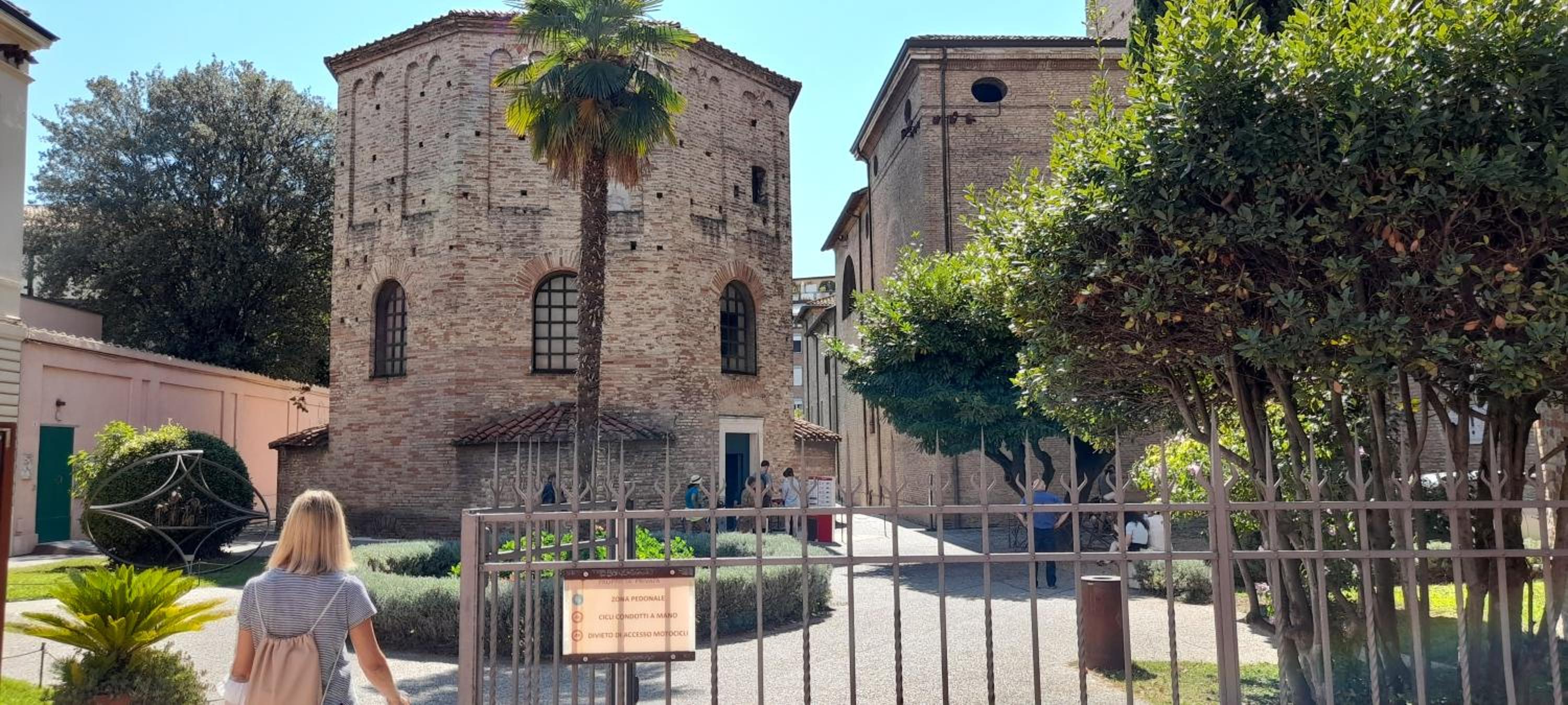 Hotel Corte Cavour. Una mansarda nel cuore della città - Image 1