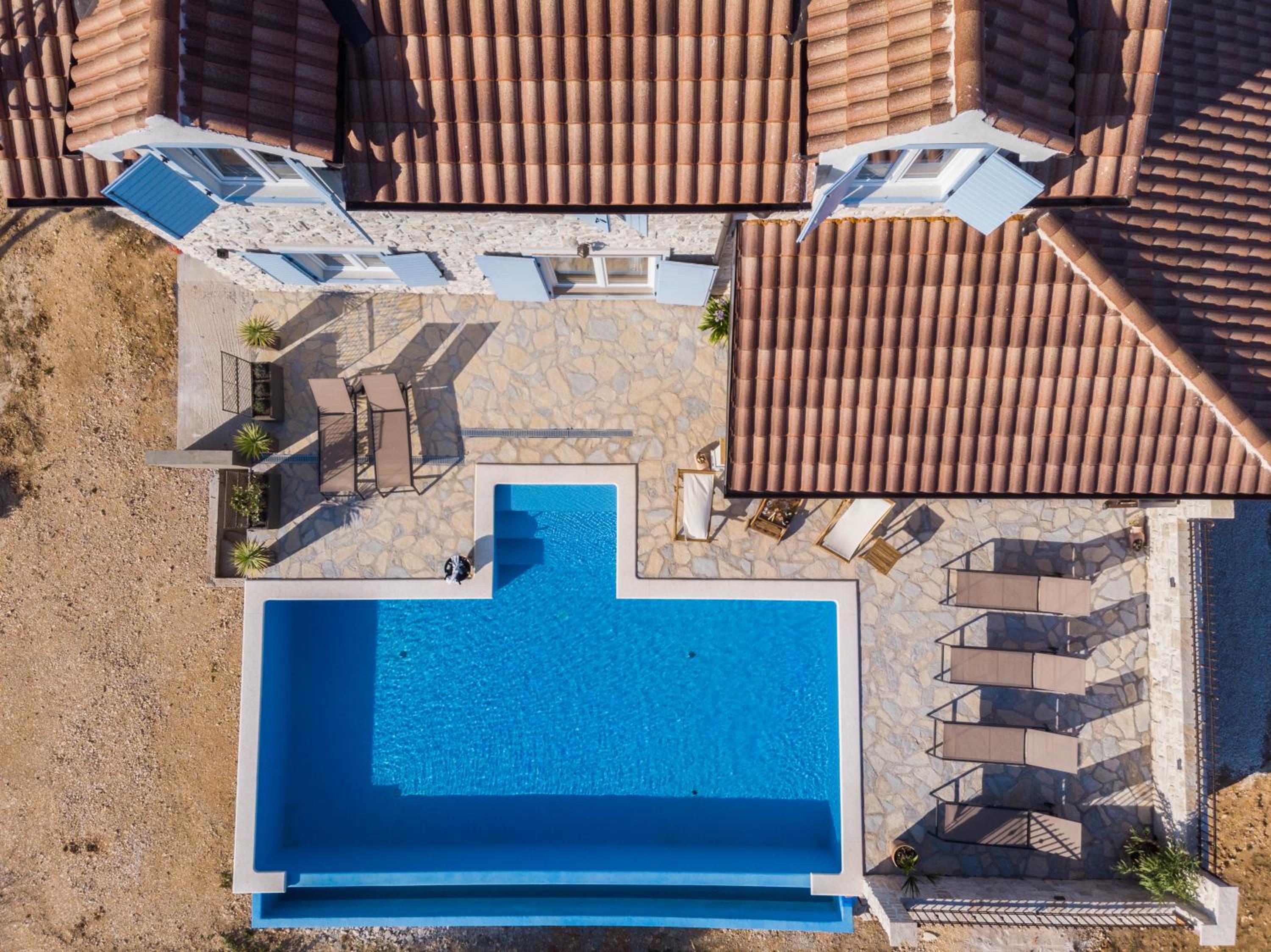 Stone Villa Cara d Oro - Heated Infinity Pool & Views view 3