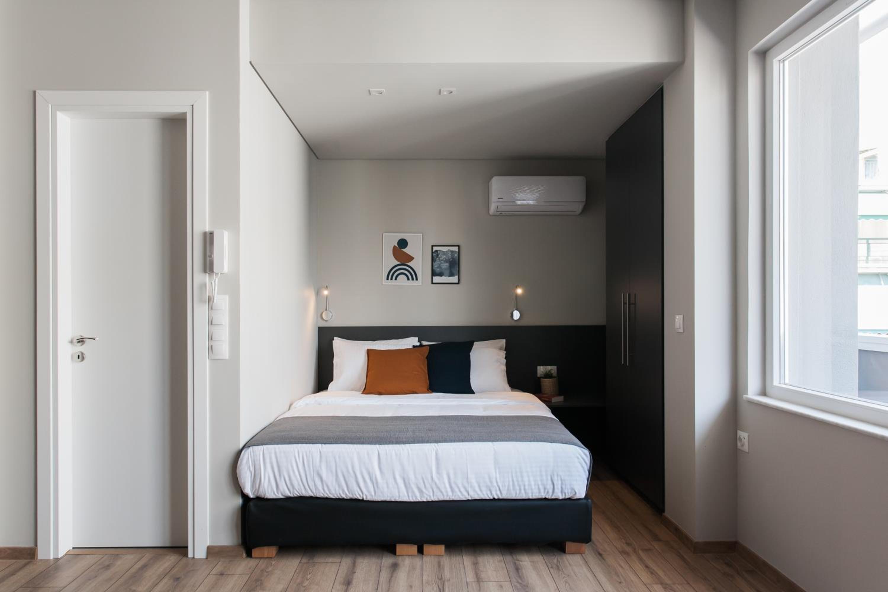 WYZ Athens Apartments by UPSTREET