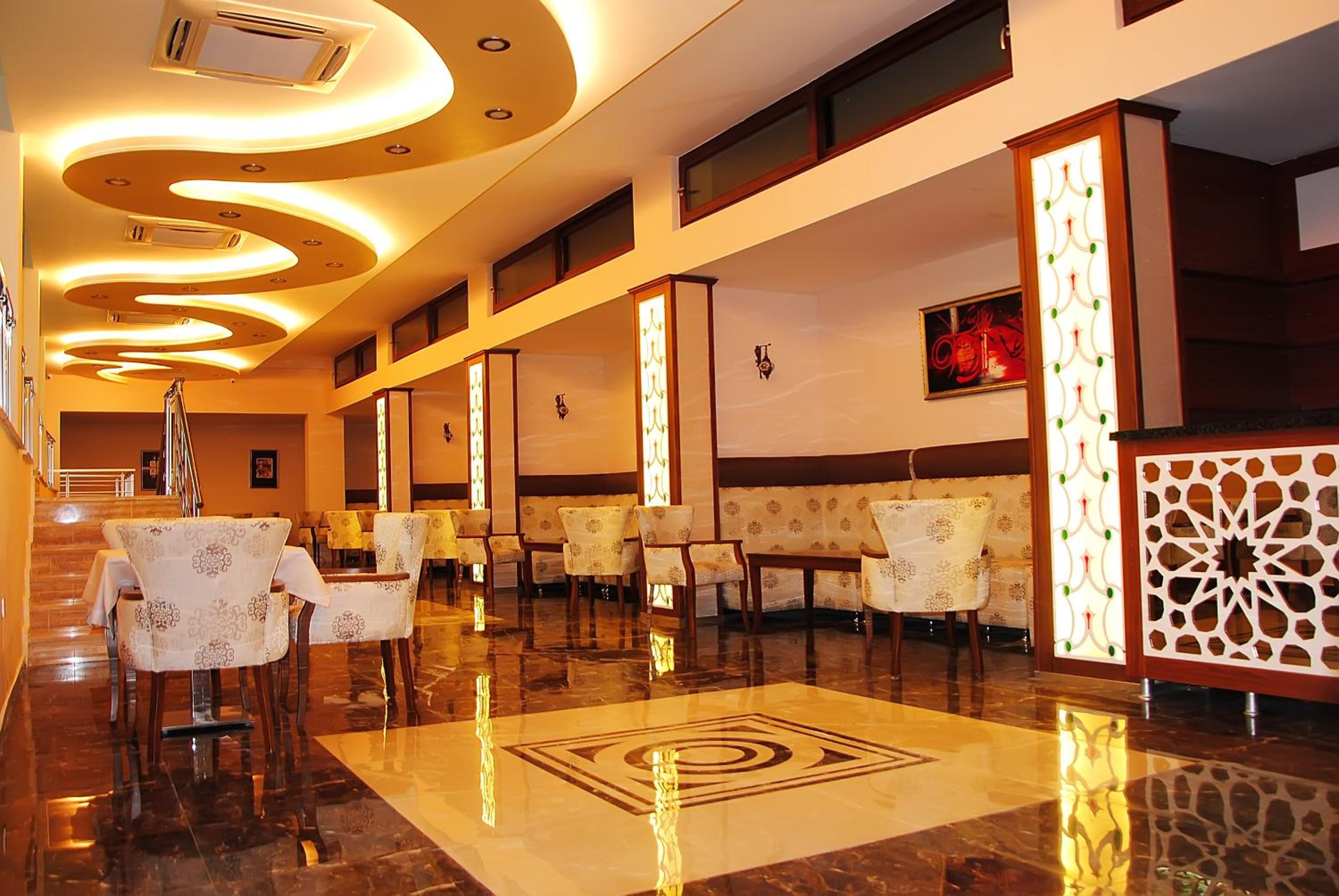 Malahit Exclusive City Hotel - Image 30