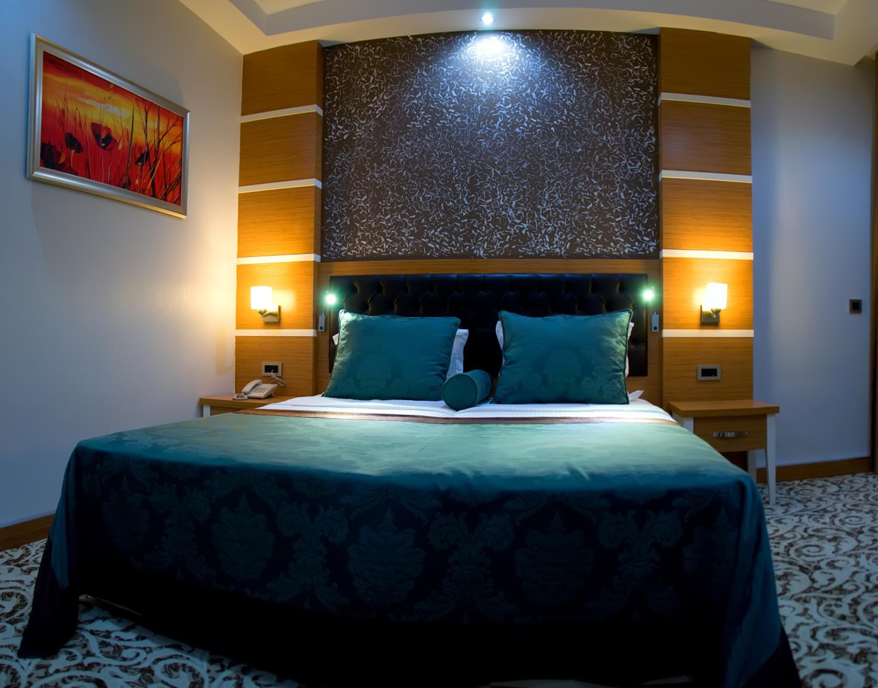 Malahit Exclusive City Hotel - Image 33