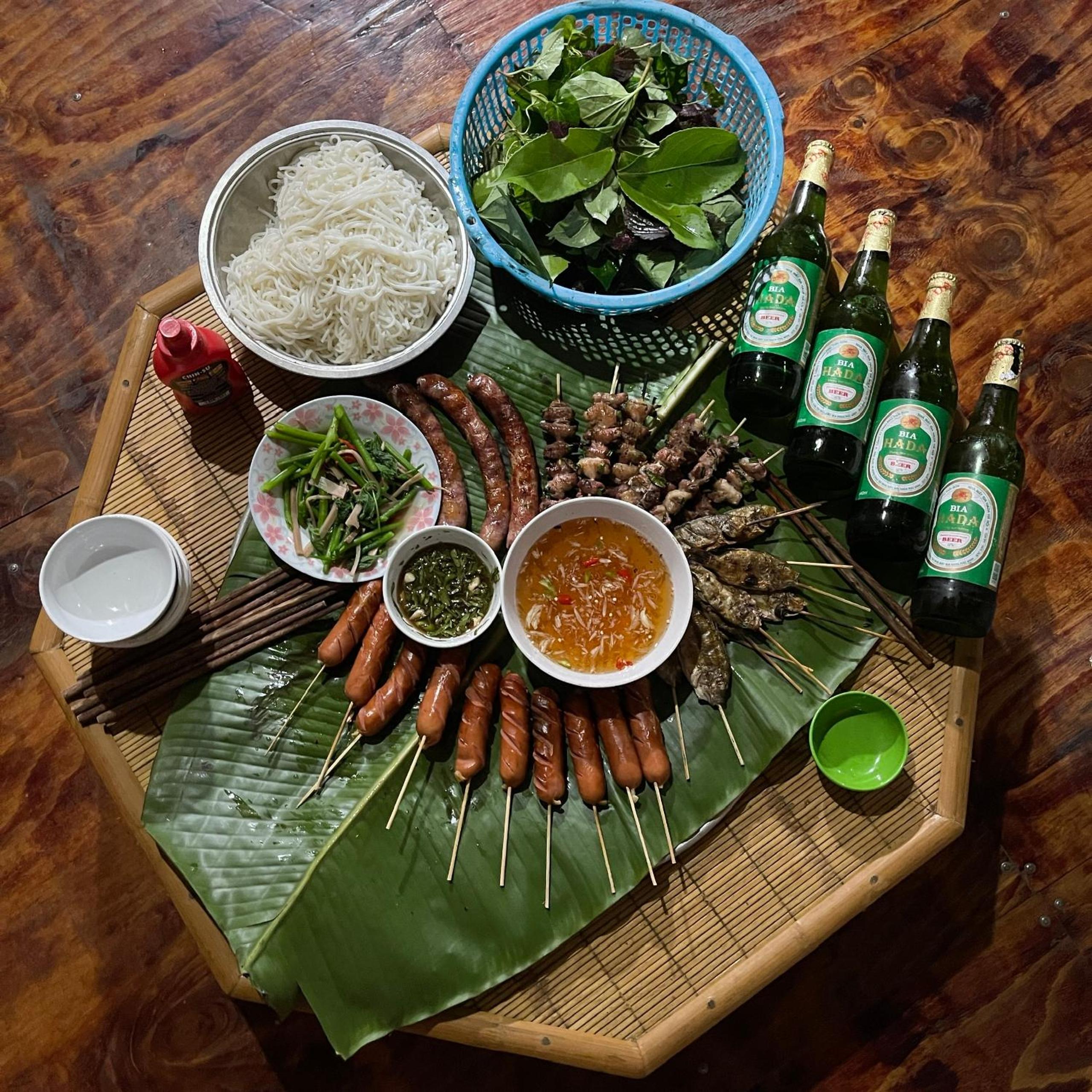 Quang Thuận Bản Giốc Homestay