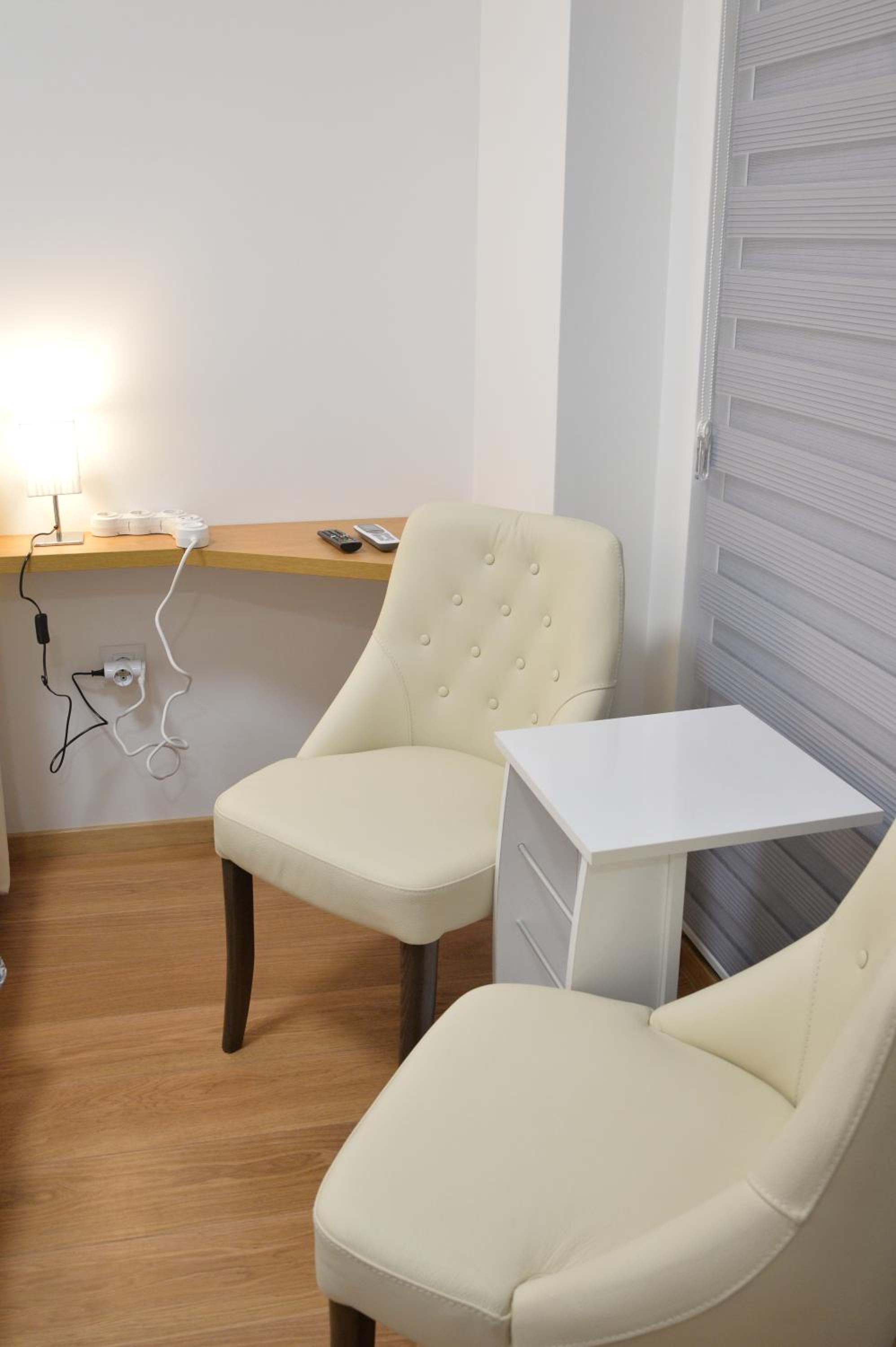 Pupin Palata Business apartman B15 view 2