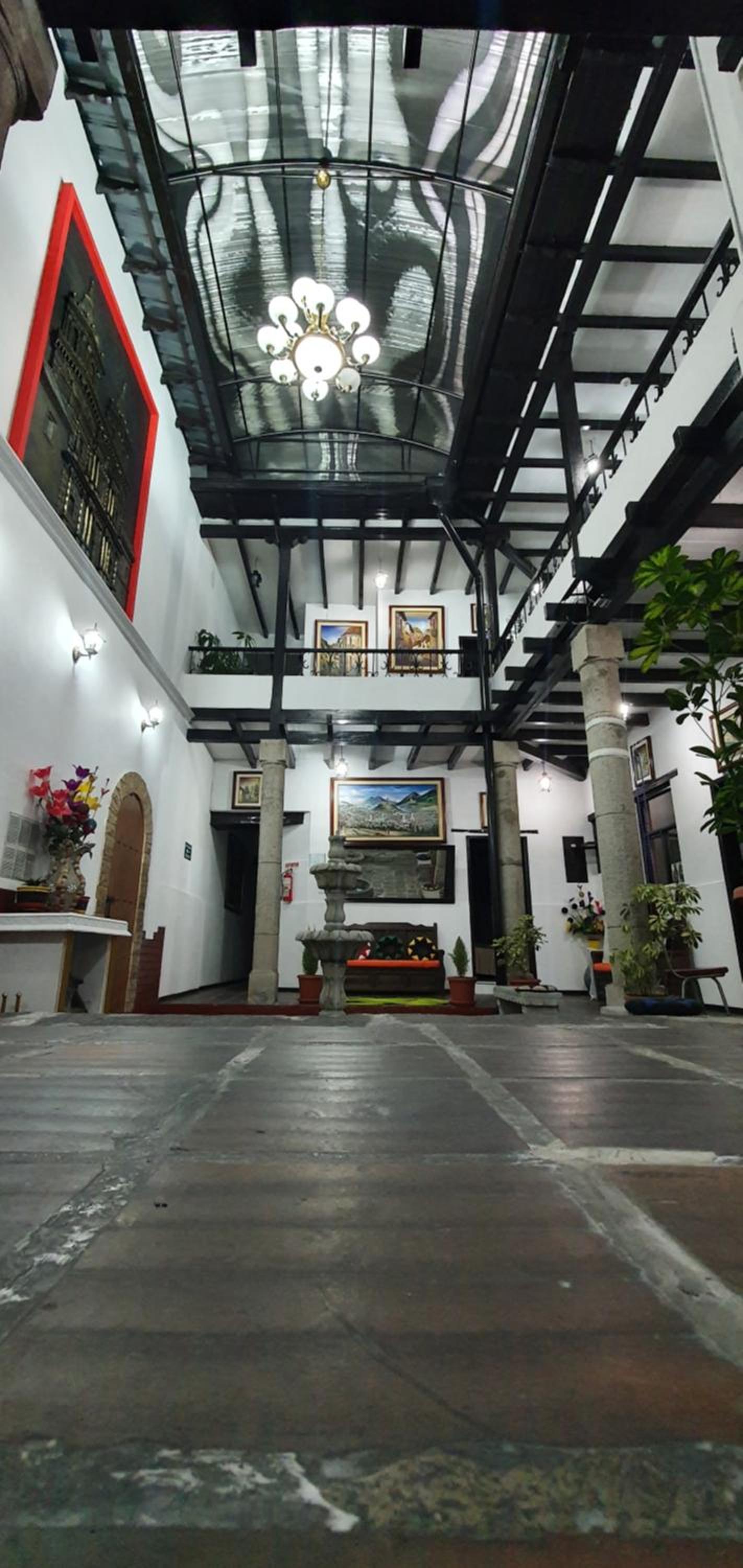 Hostal Flores view 5