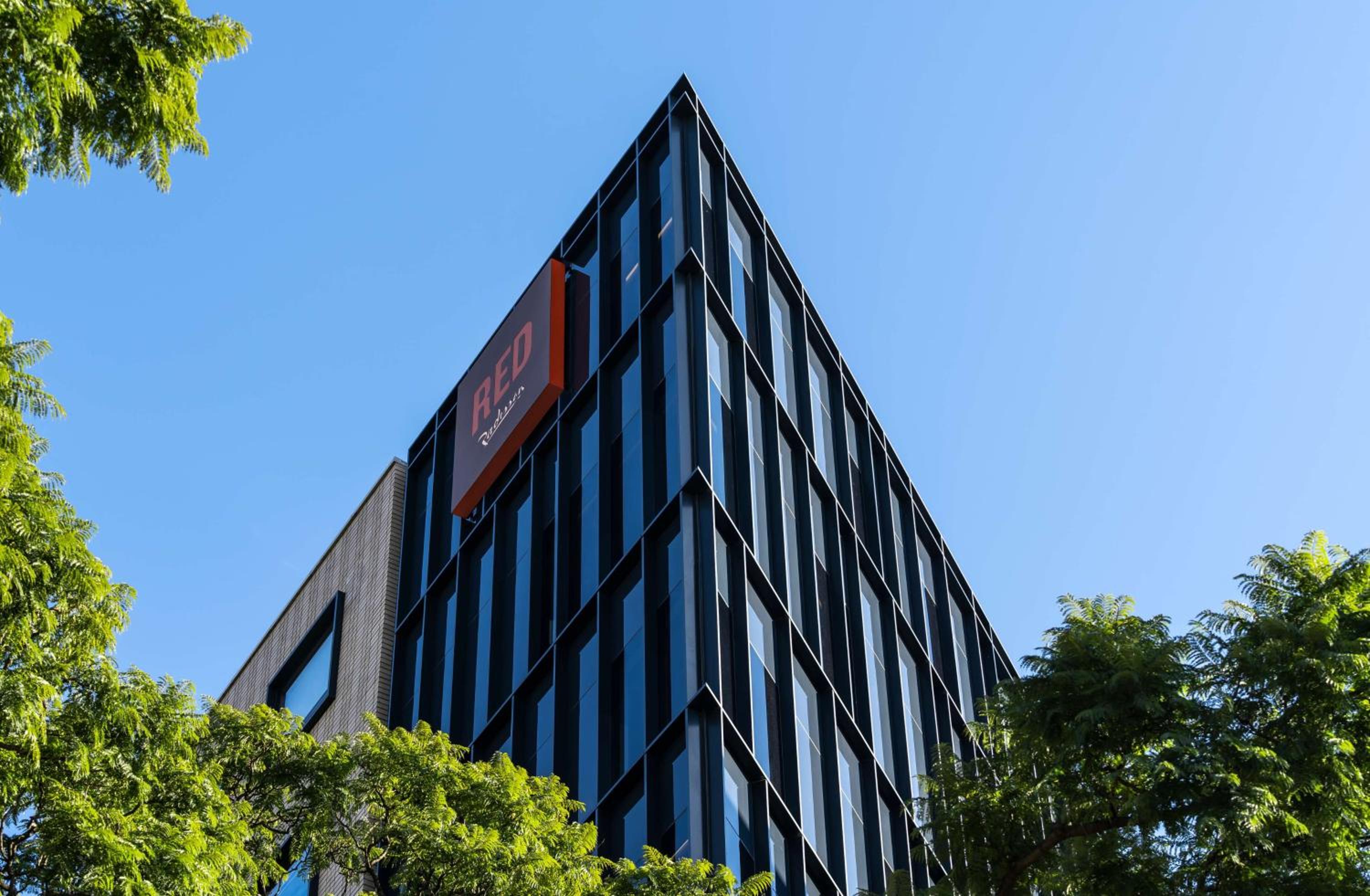 Johannesburg Vacations - Radisson RED Hotel Johannesburg Rosebank - Property Image 80