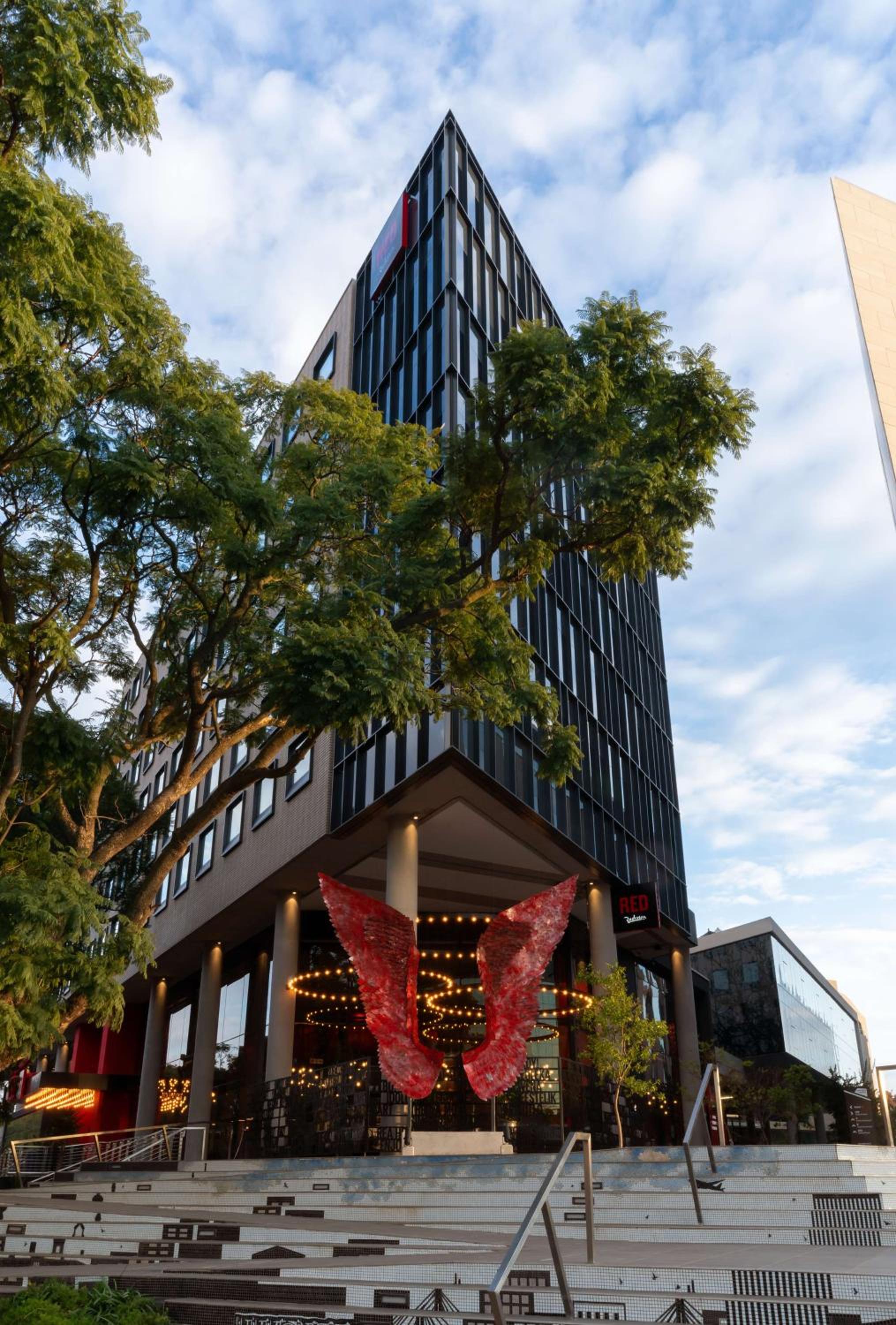Johannesburg Vacations - Radisson RED Hotel Johannesburg Rosebank - Property Image 82