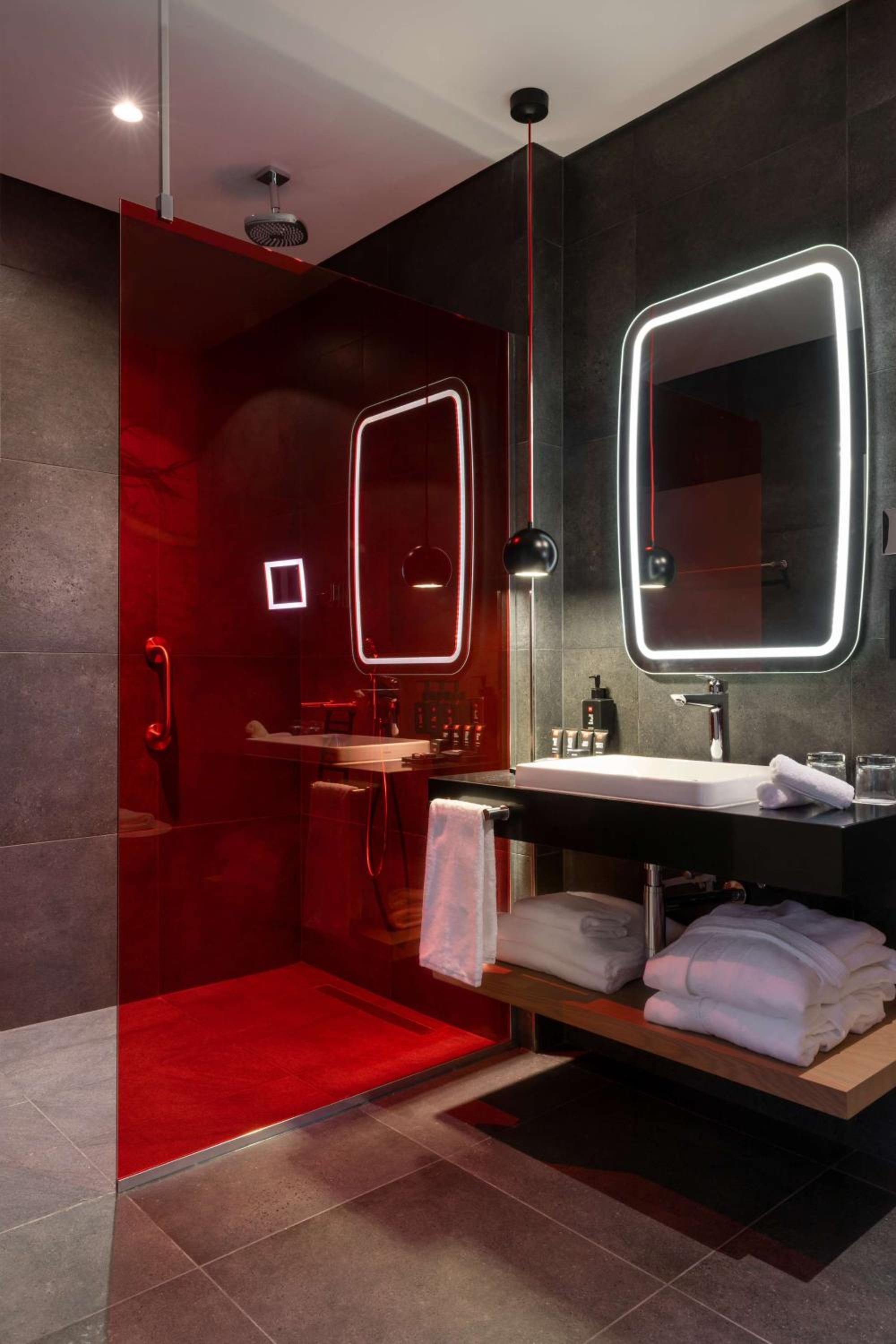 Johannesburg Vacations - Radisson RED Hotel Johannesburg Rosebank - Property Image 31