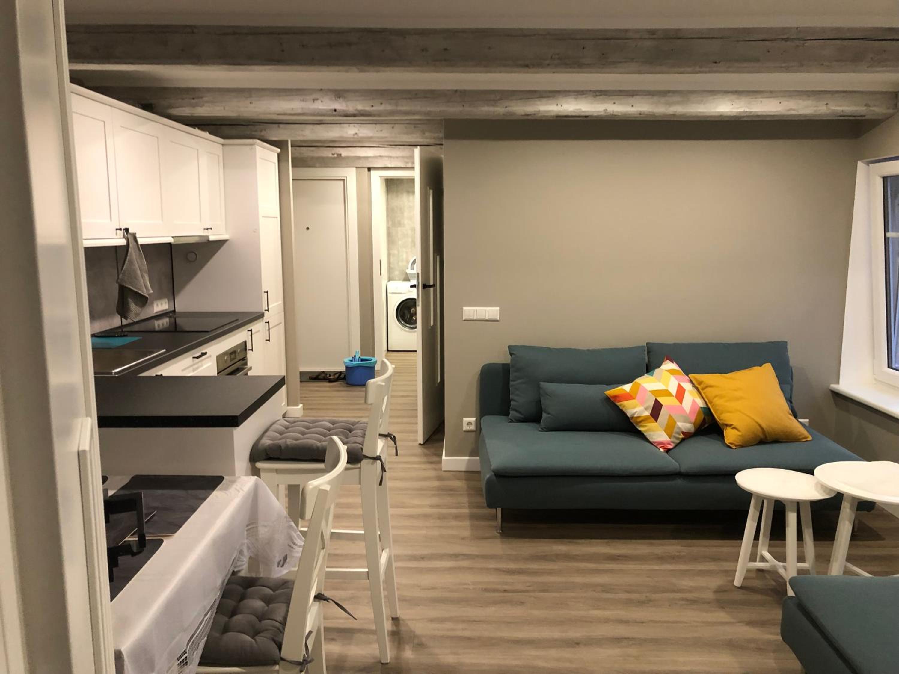 Photo 8