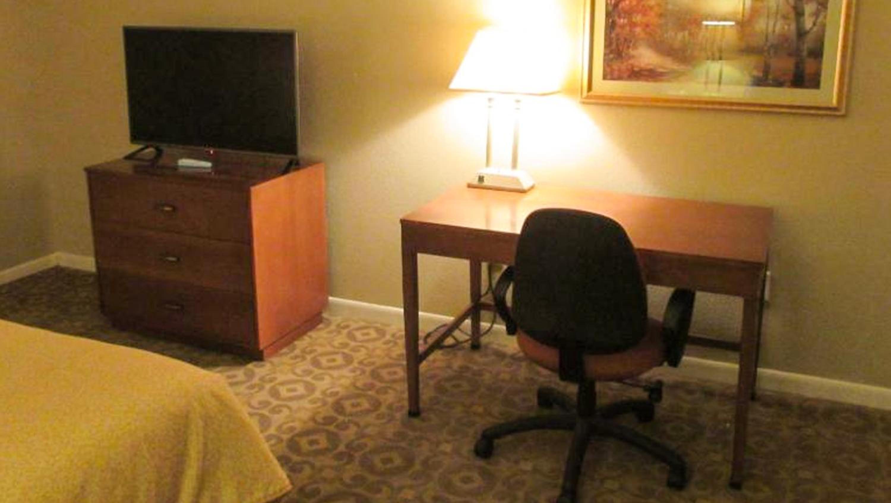 Magnuson Grand Pioneer Inn and Suites
