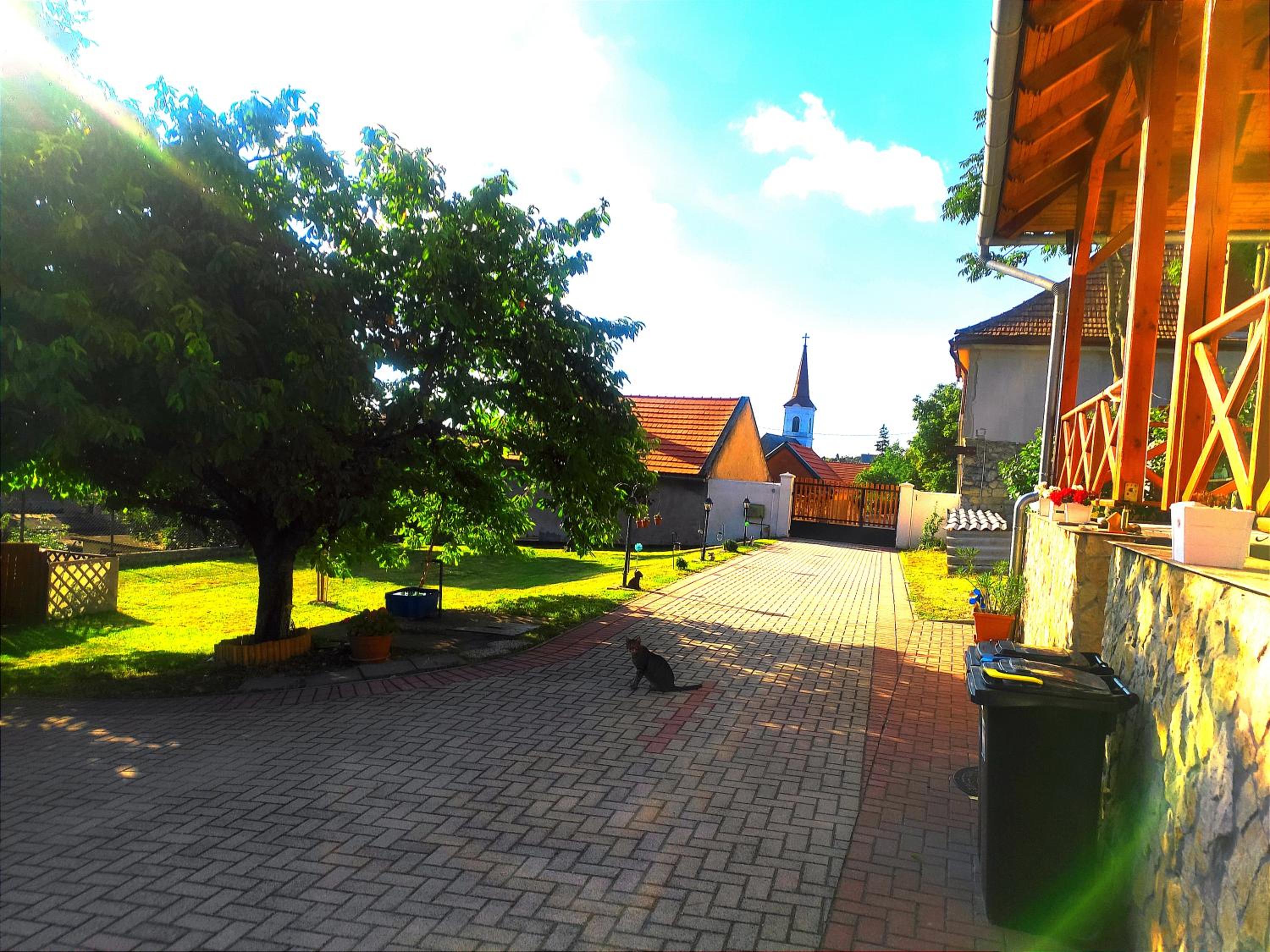 Szandra Vendégház view 4