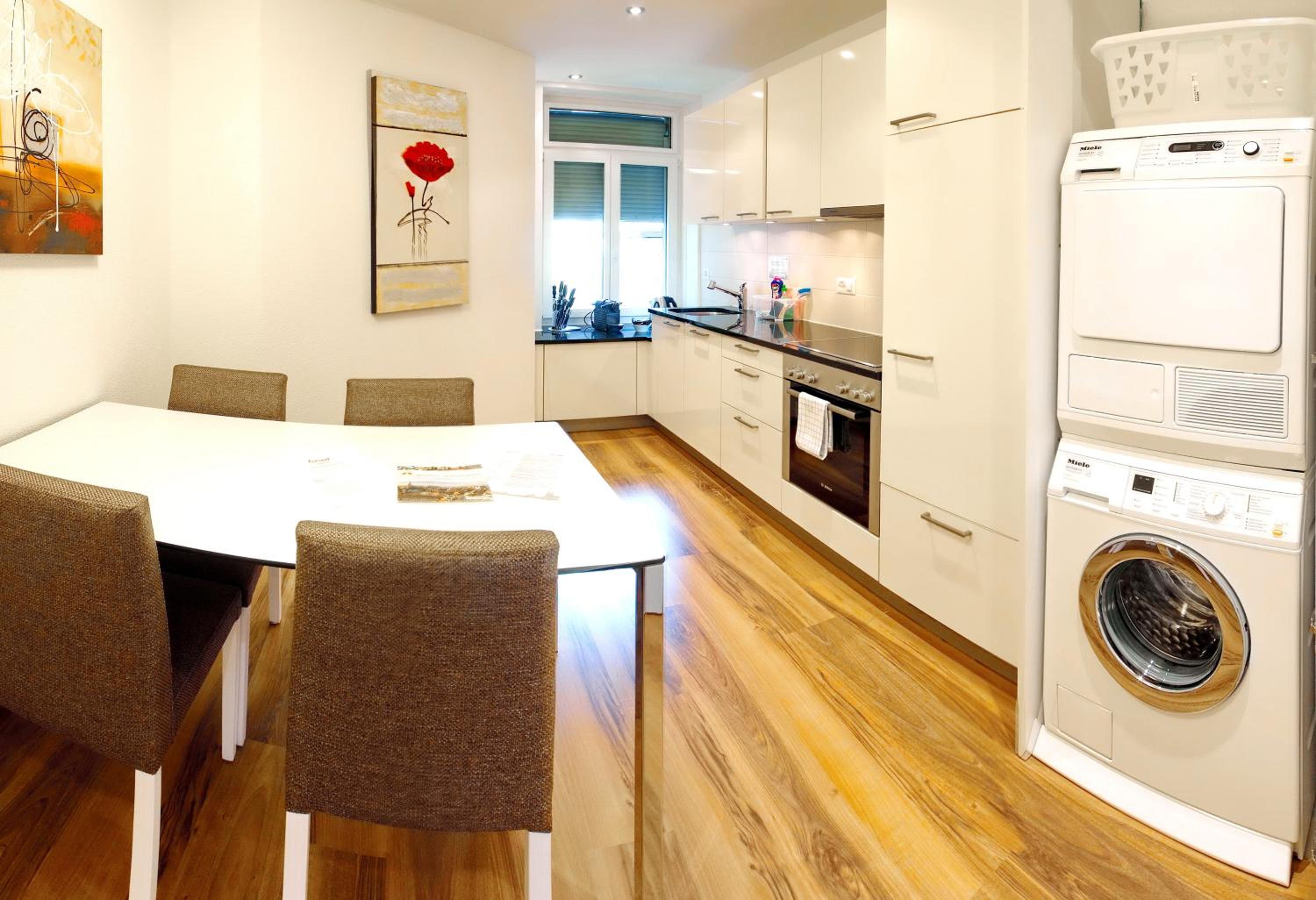 Luxury Apartments by Livingdowntown