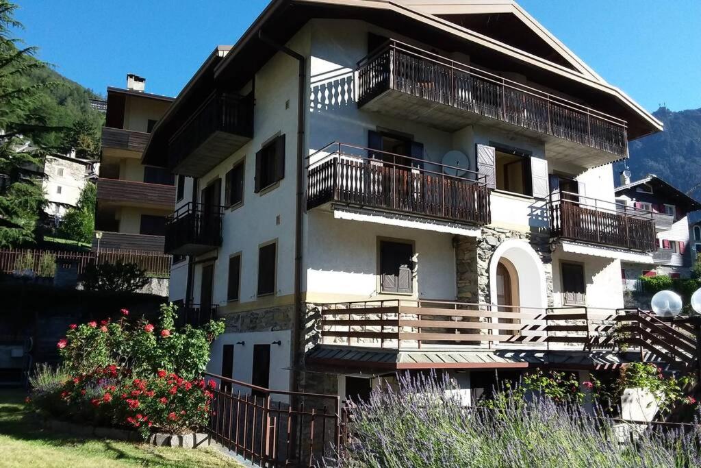 Ferrari's: bright apartment with magnificent view view 2