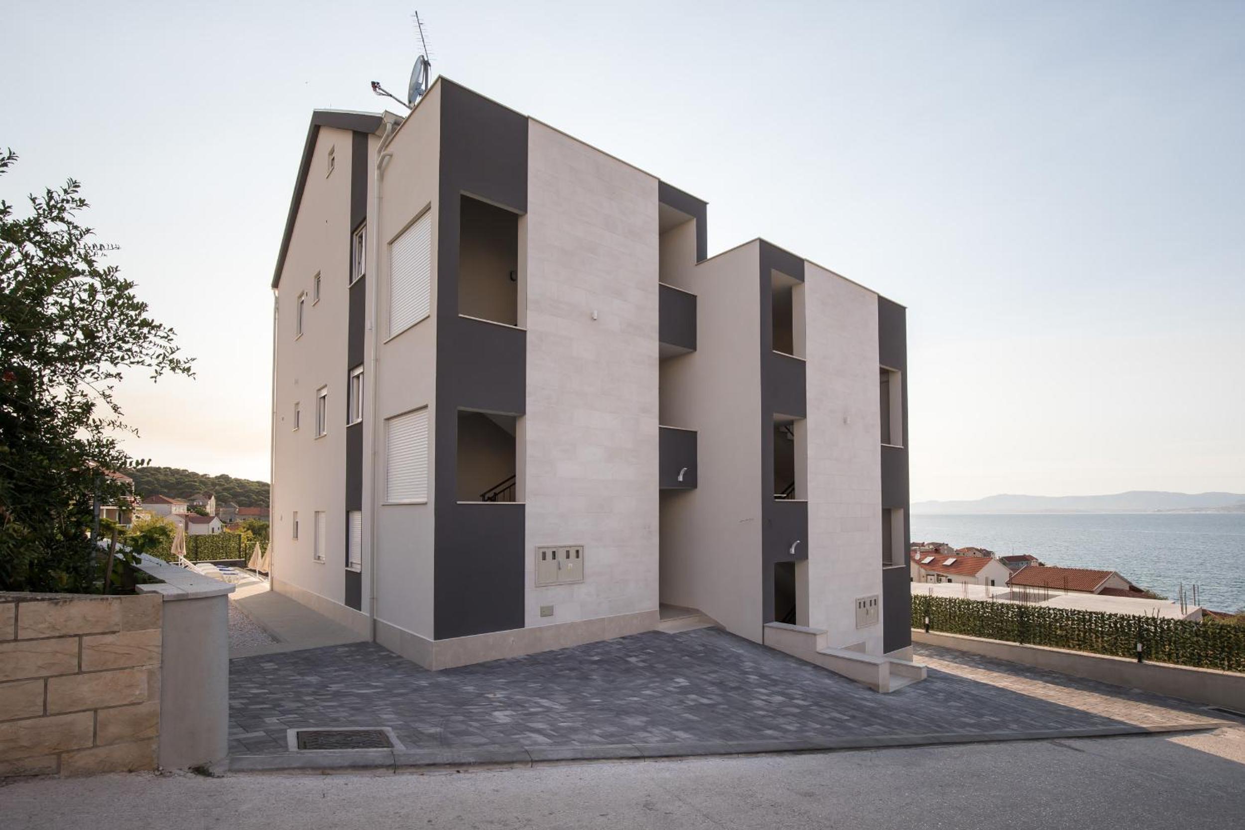 Apartments BlueView