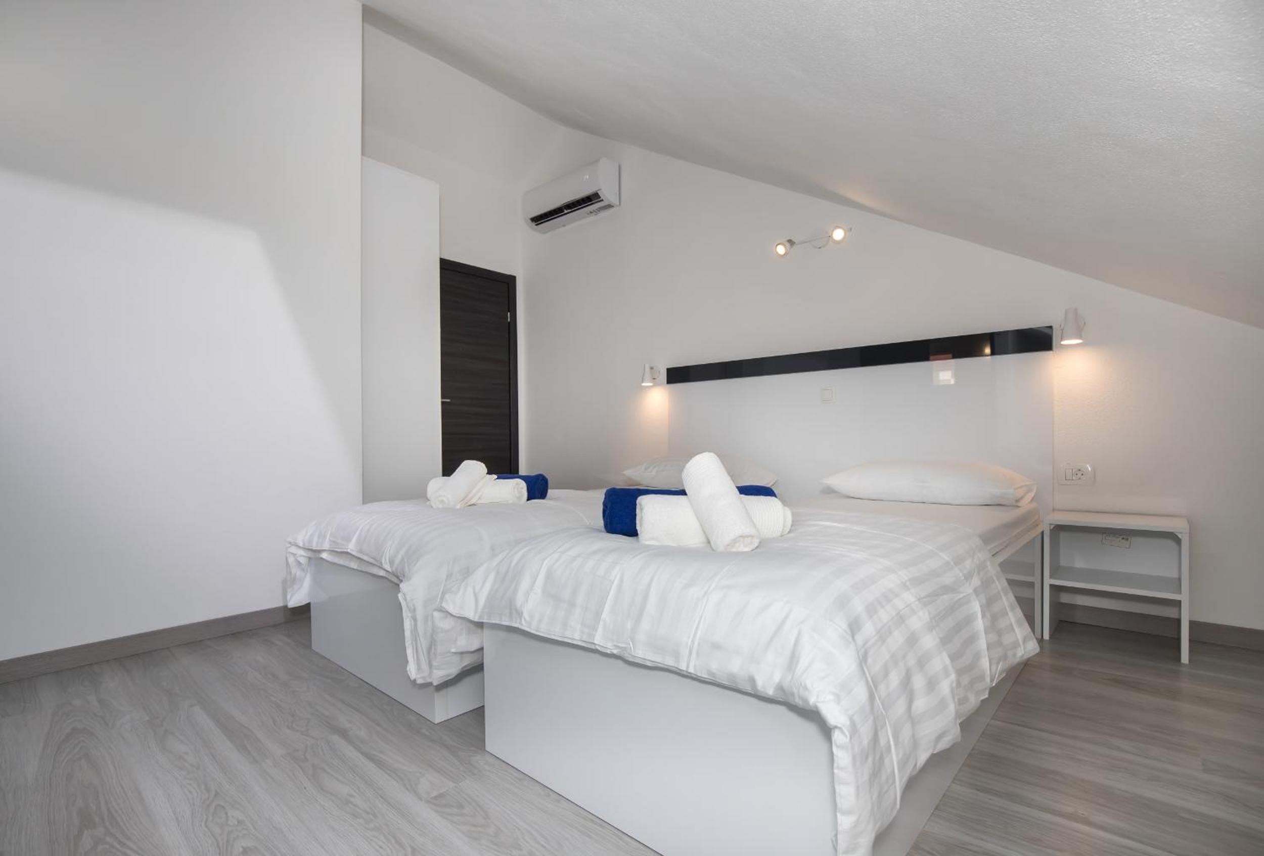 Apartments BlueView