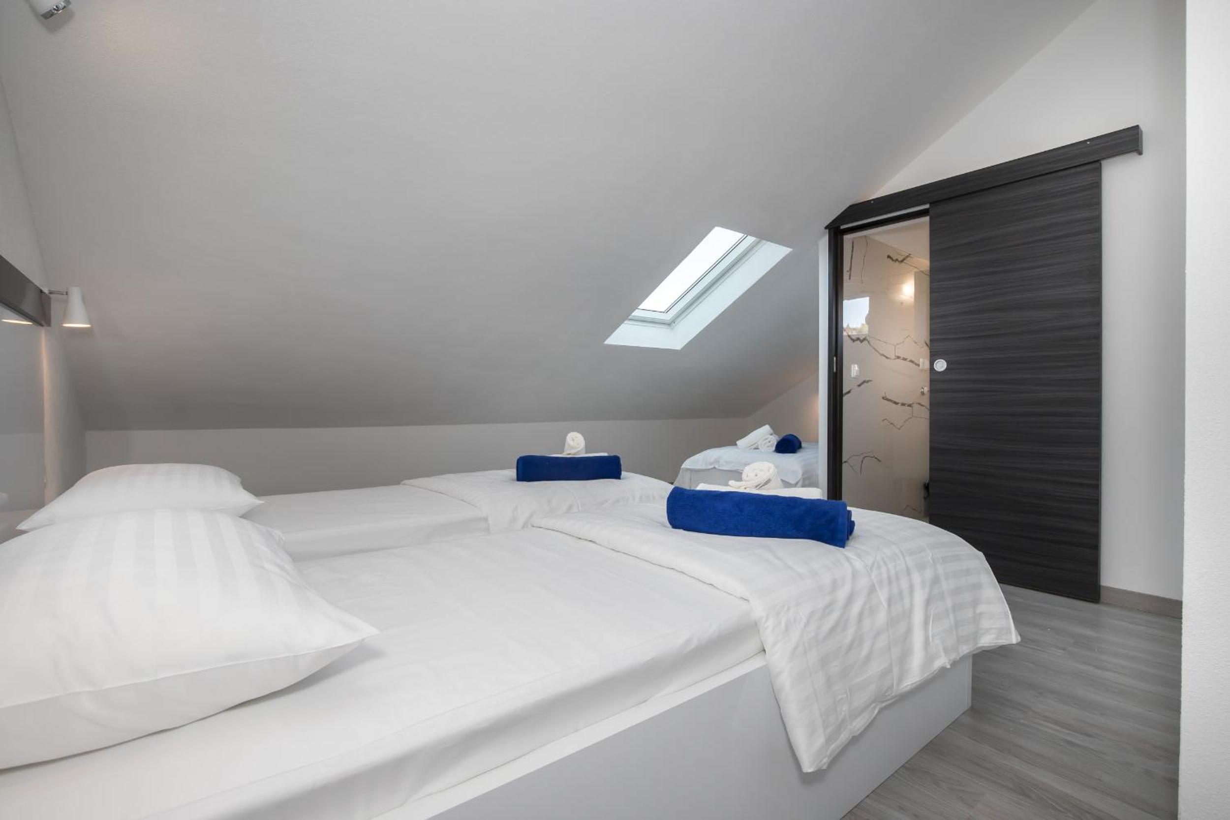 Apartments BlueView