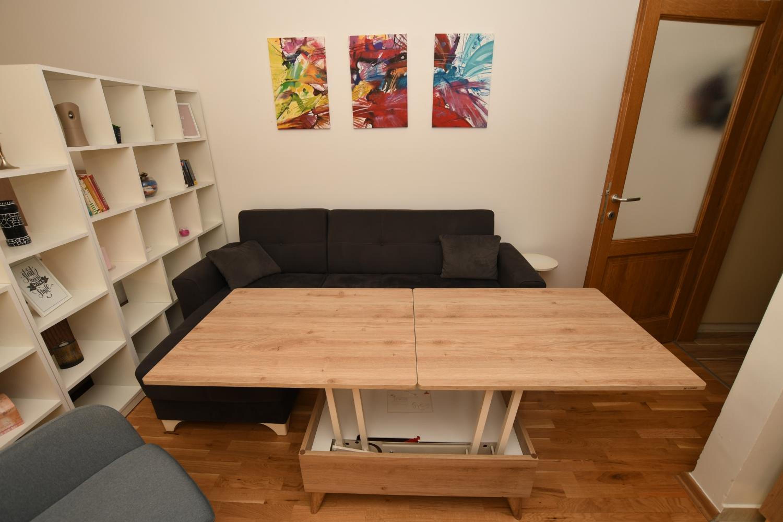Photo 11