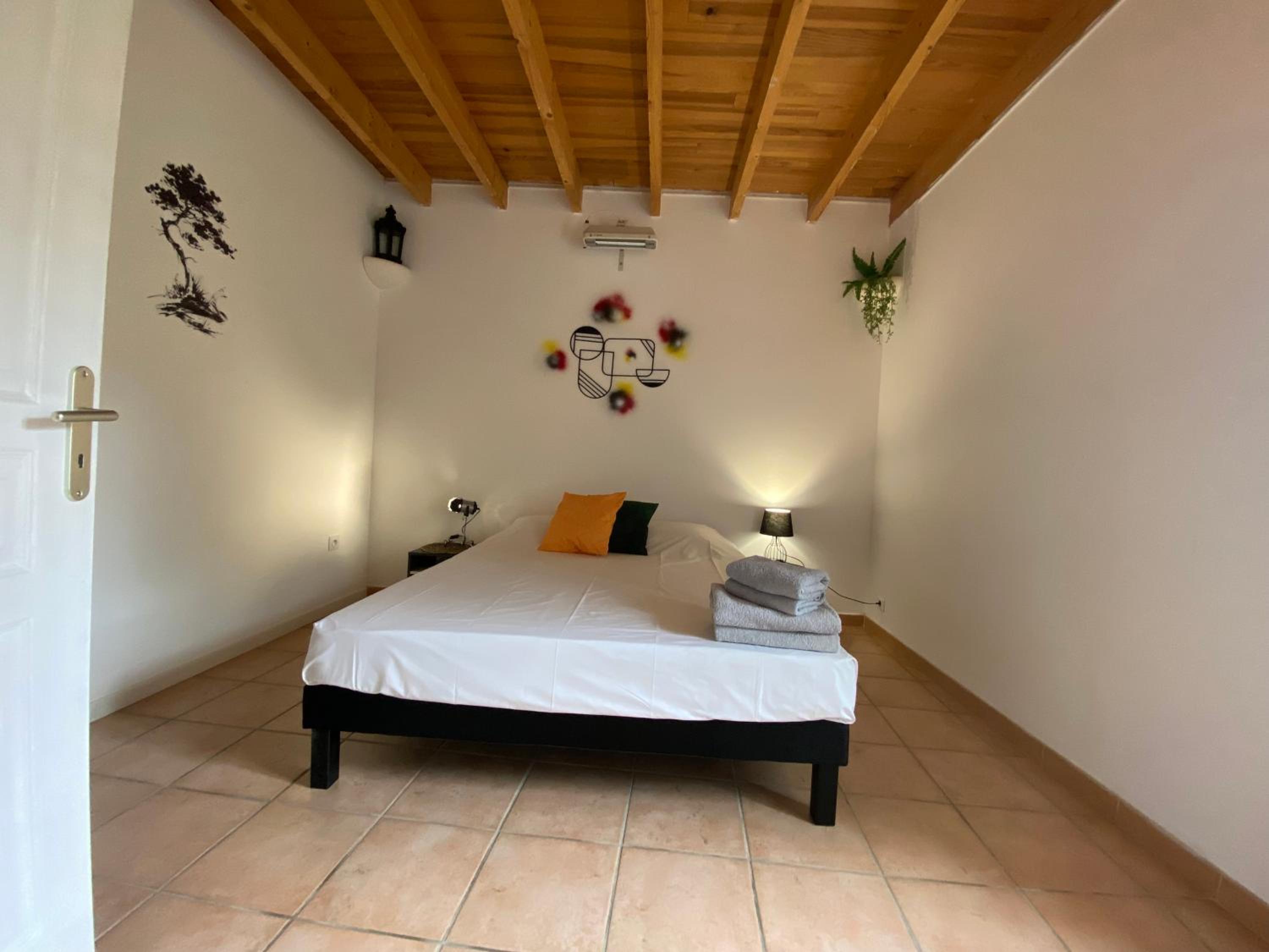 Orangerie de Cardet - Apartment Le Mûrier