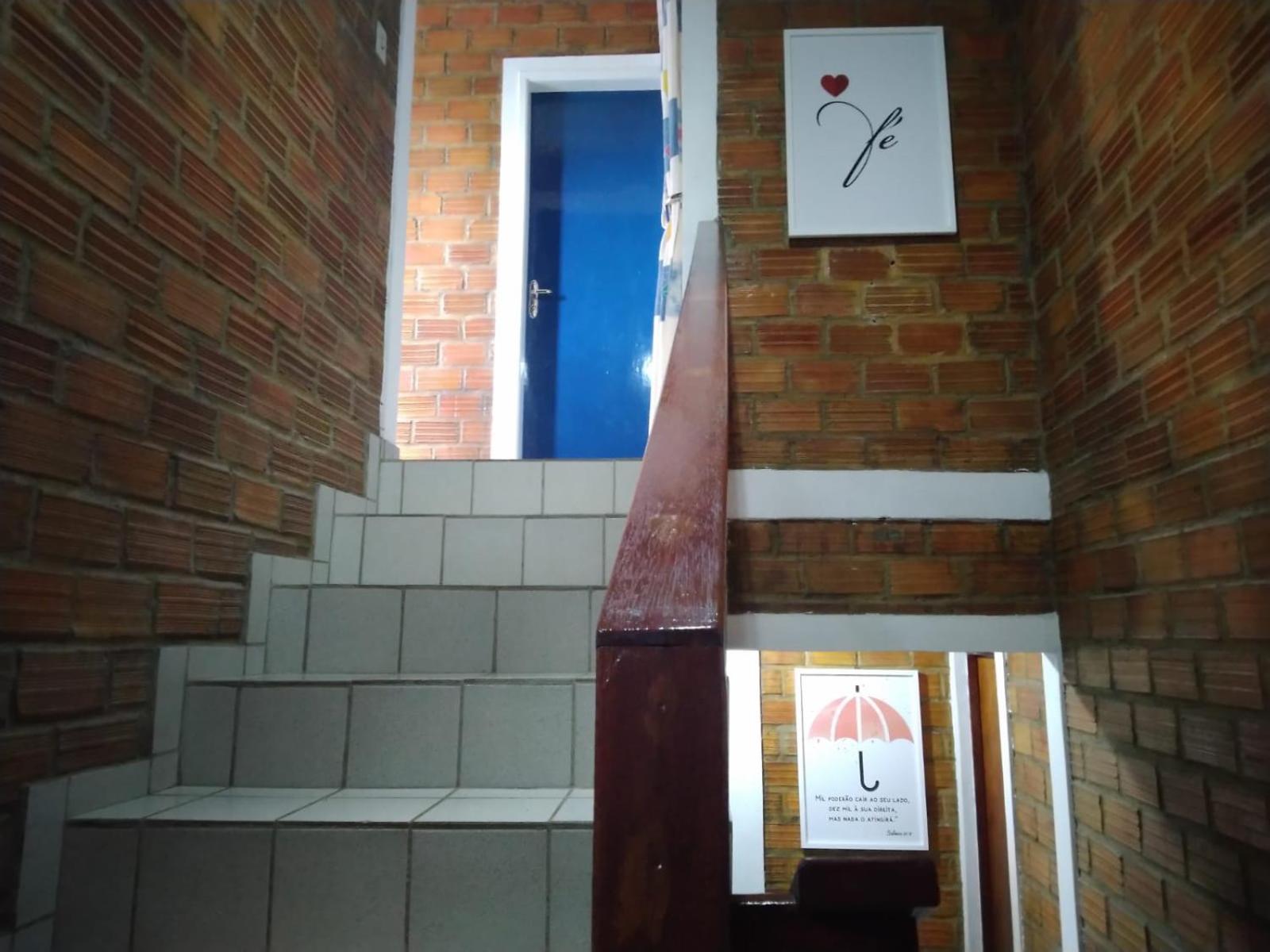 Casa Cantinho da Paz, seu lazer completo, churrasqueira, piscina e muita tranquilidade