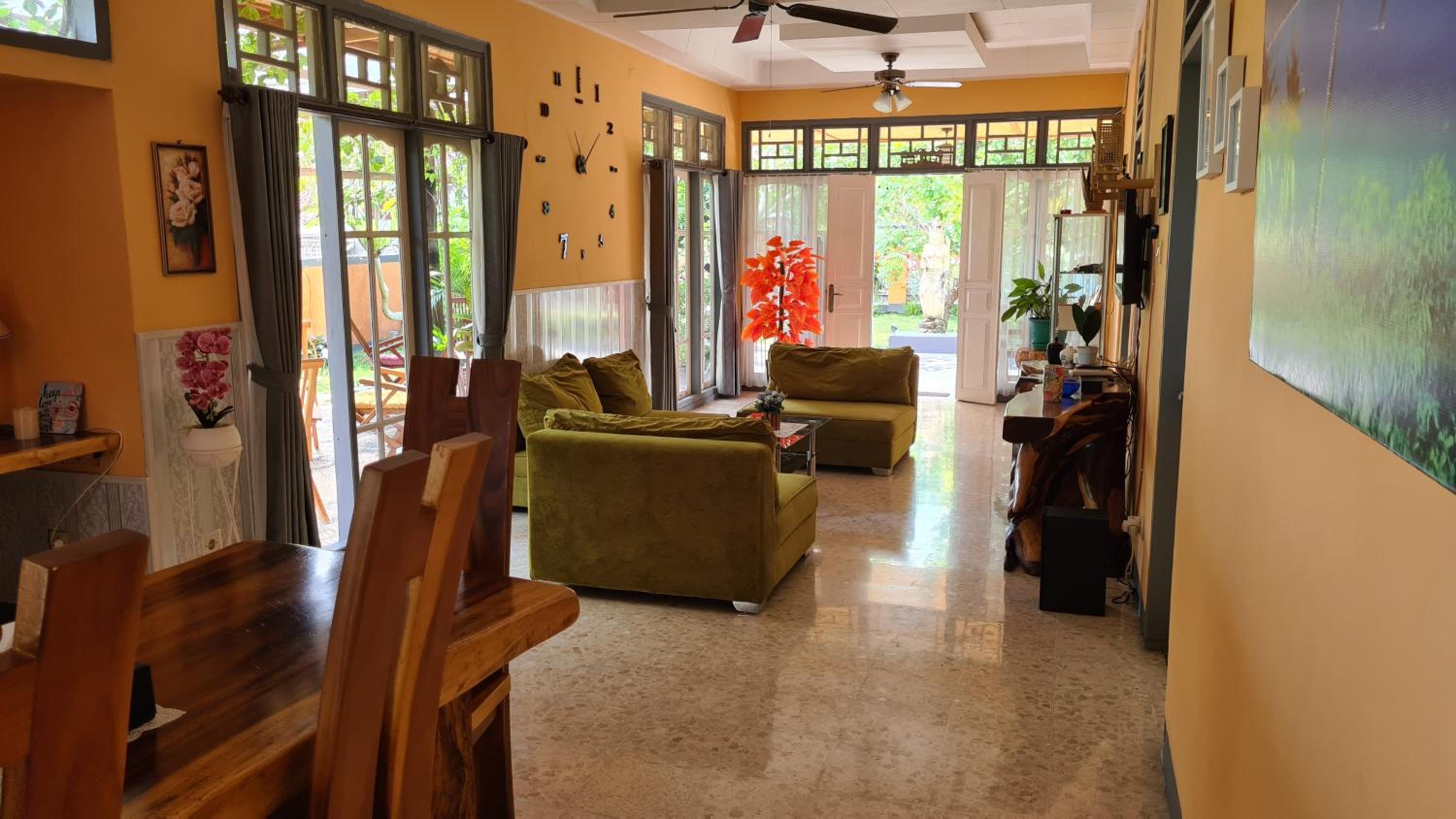 Dewi Sri Guesthouse view 4