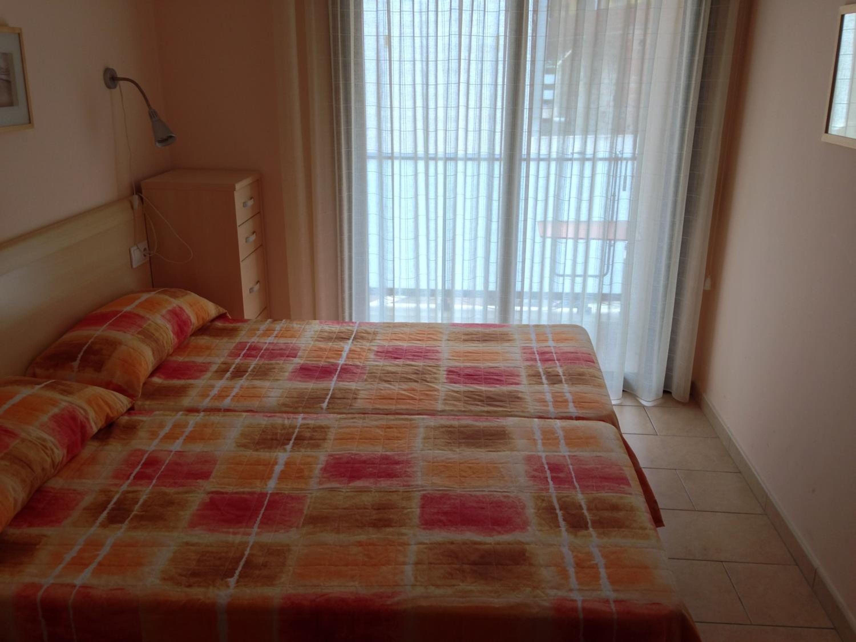 Apartamentos SOL Center Lloret