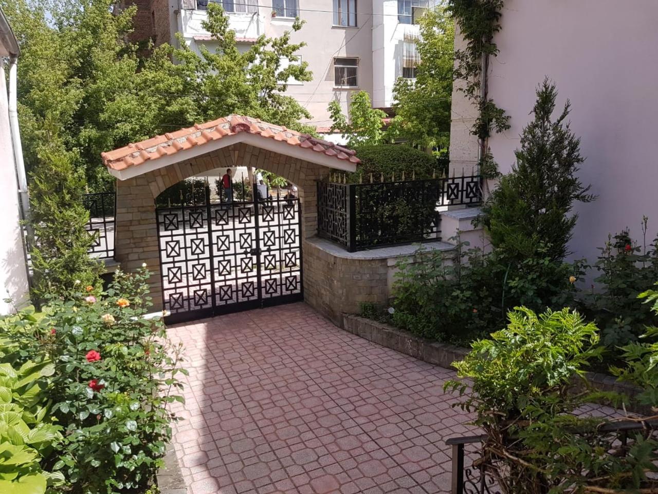 Vila Essel
