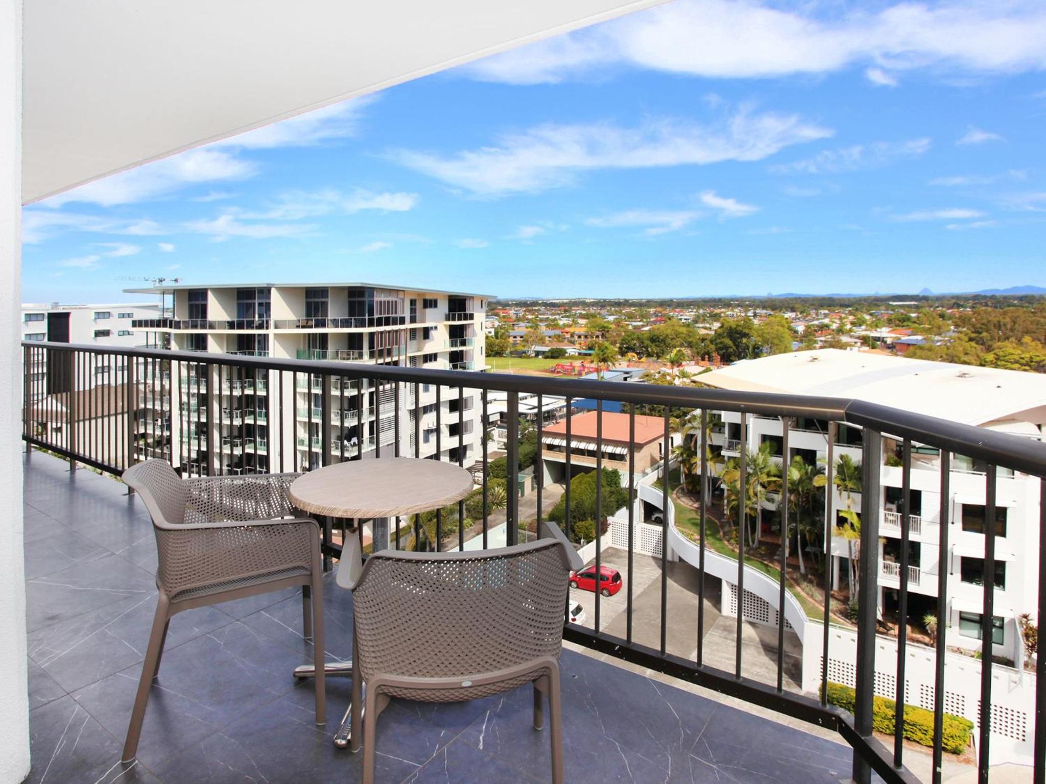 Beach front, Central, Luxurious 2 bed apartment