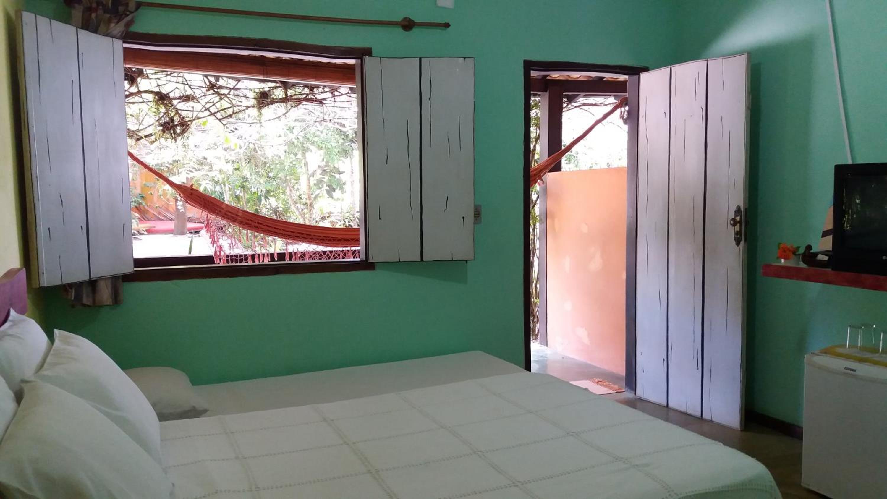 Casa Alegria, Piscina, 10 Hóspedes, 3 Suítes e Churrasqueira