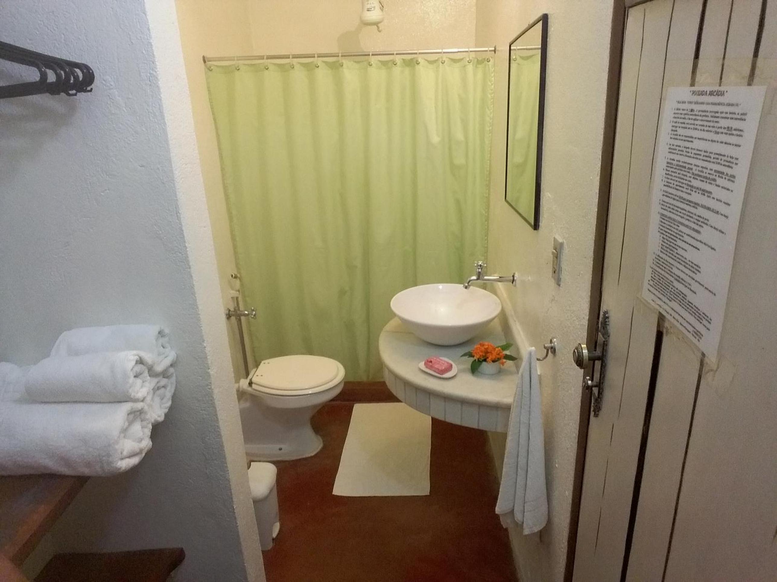 Casa Alegria, Piscina, 10 Hóspedes, 3 Suítes e Churrasqueira