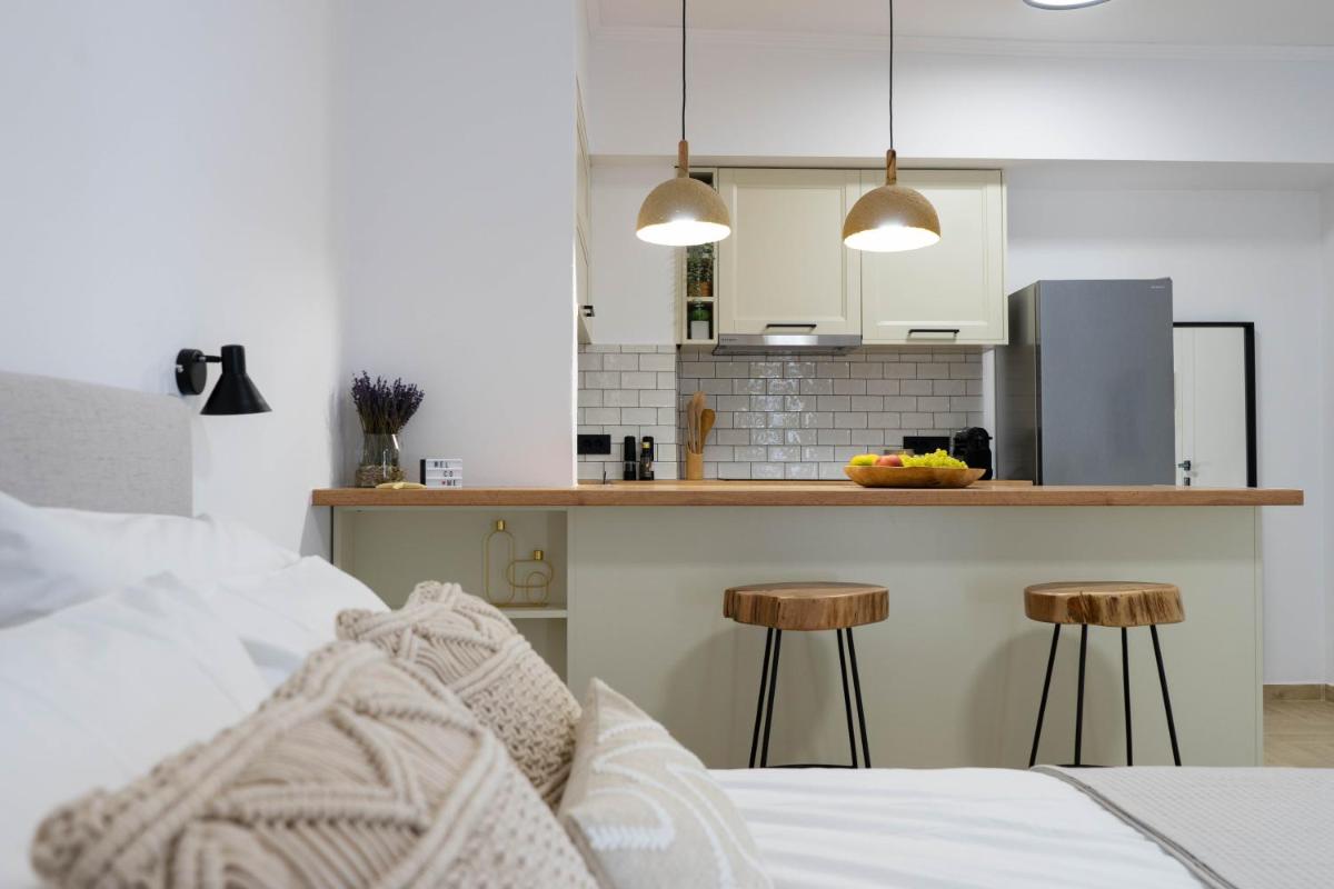 Marilias Luxury Studio Apartment view 3