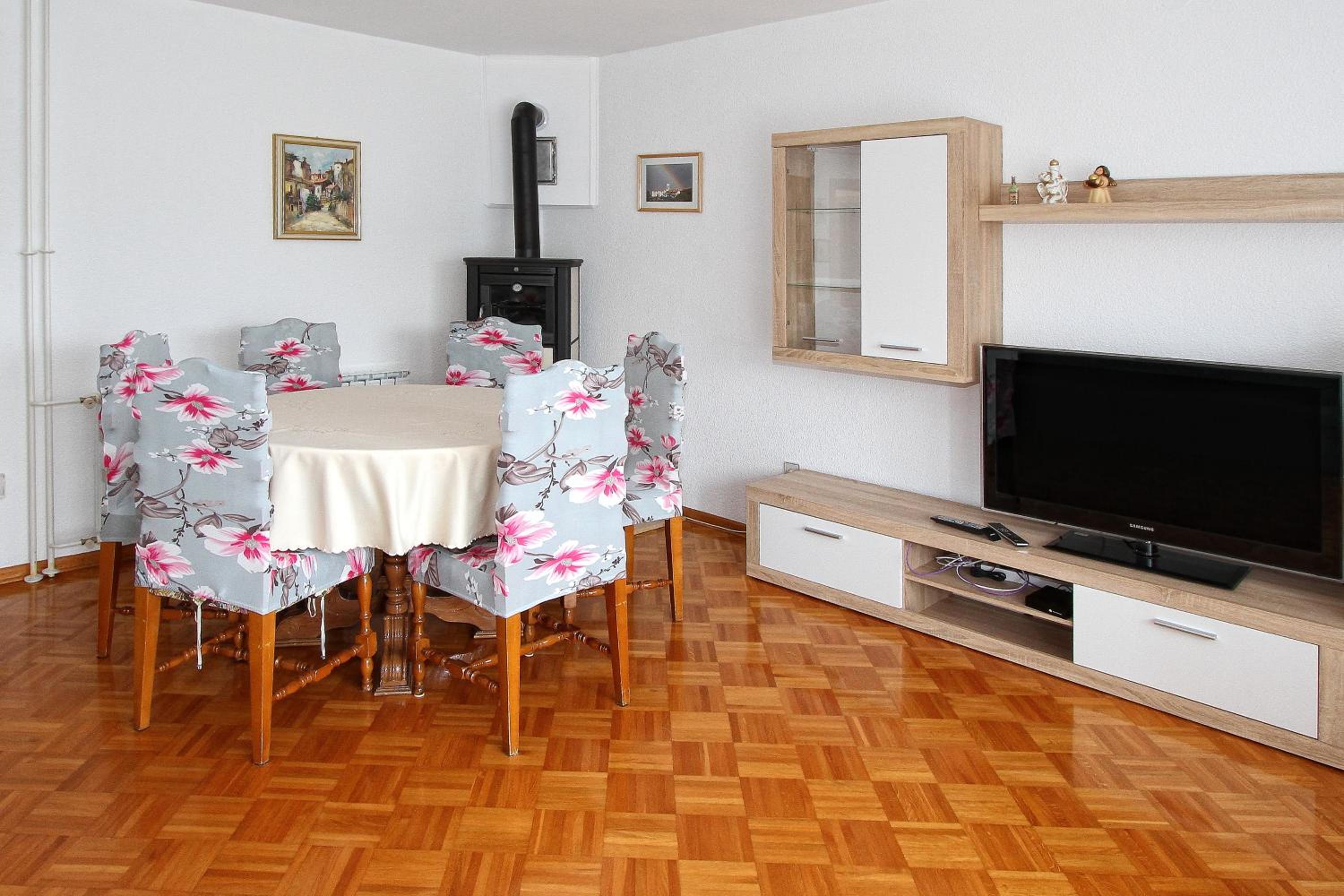 Apartment Hiša Korte view 5