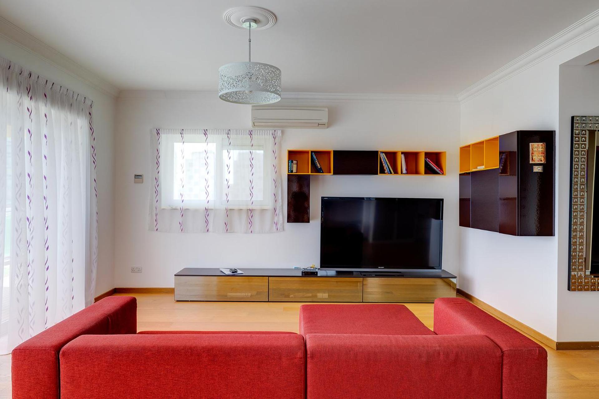 Seafront Apartment in Sliema with Pool, Upmarket Complex view 3
