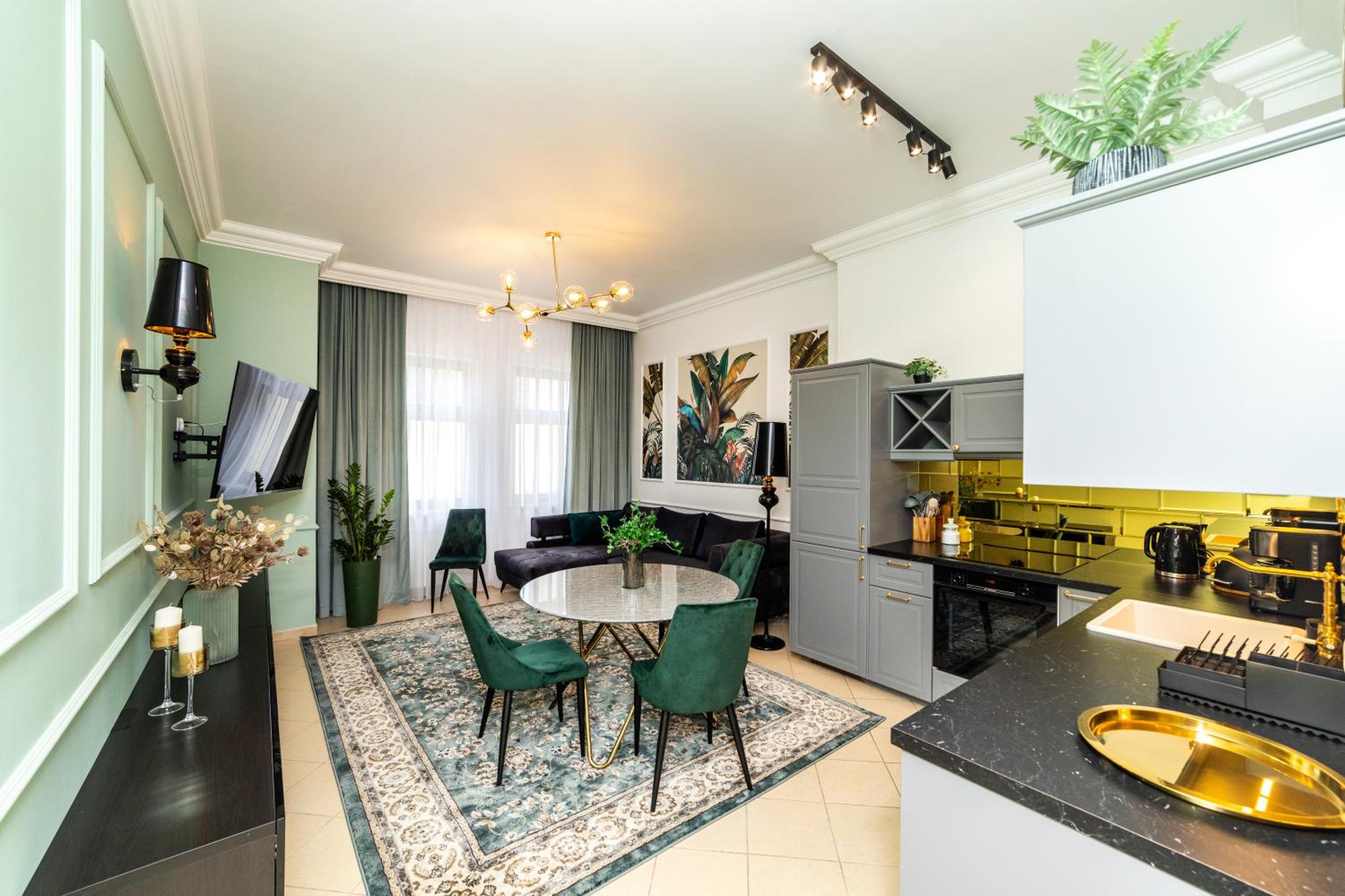 Trzy Gracje - Monte Cassino by OneApartments