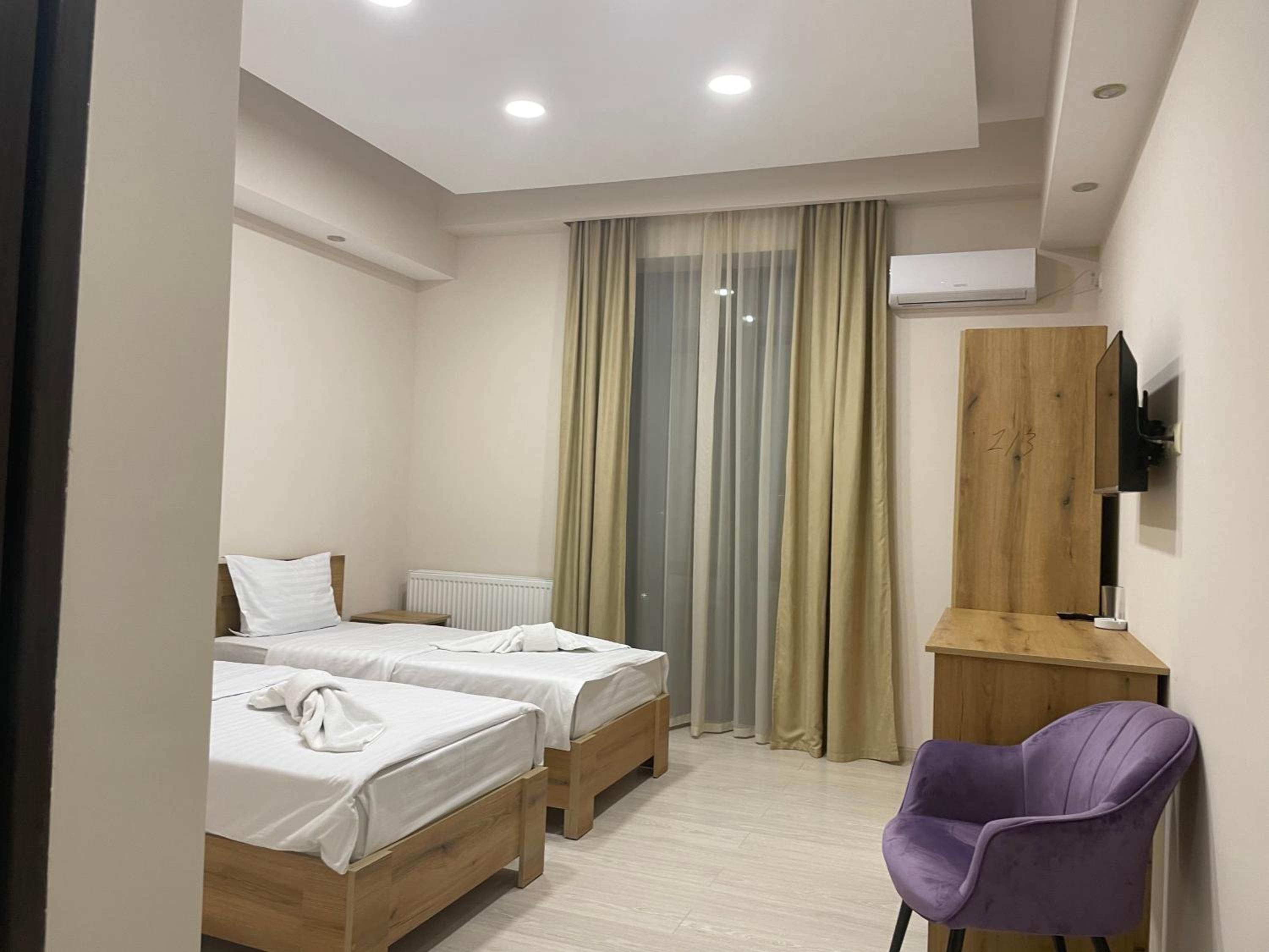 Kamar Hotel Ijevan
