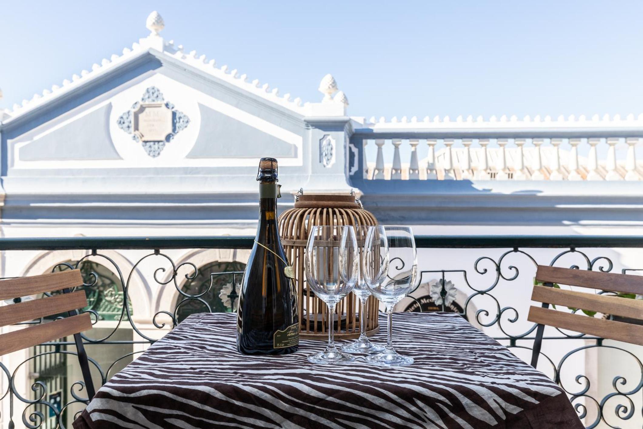 River Terrace Tavira - with 170 sqm private terrace view 5