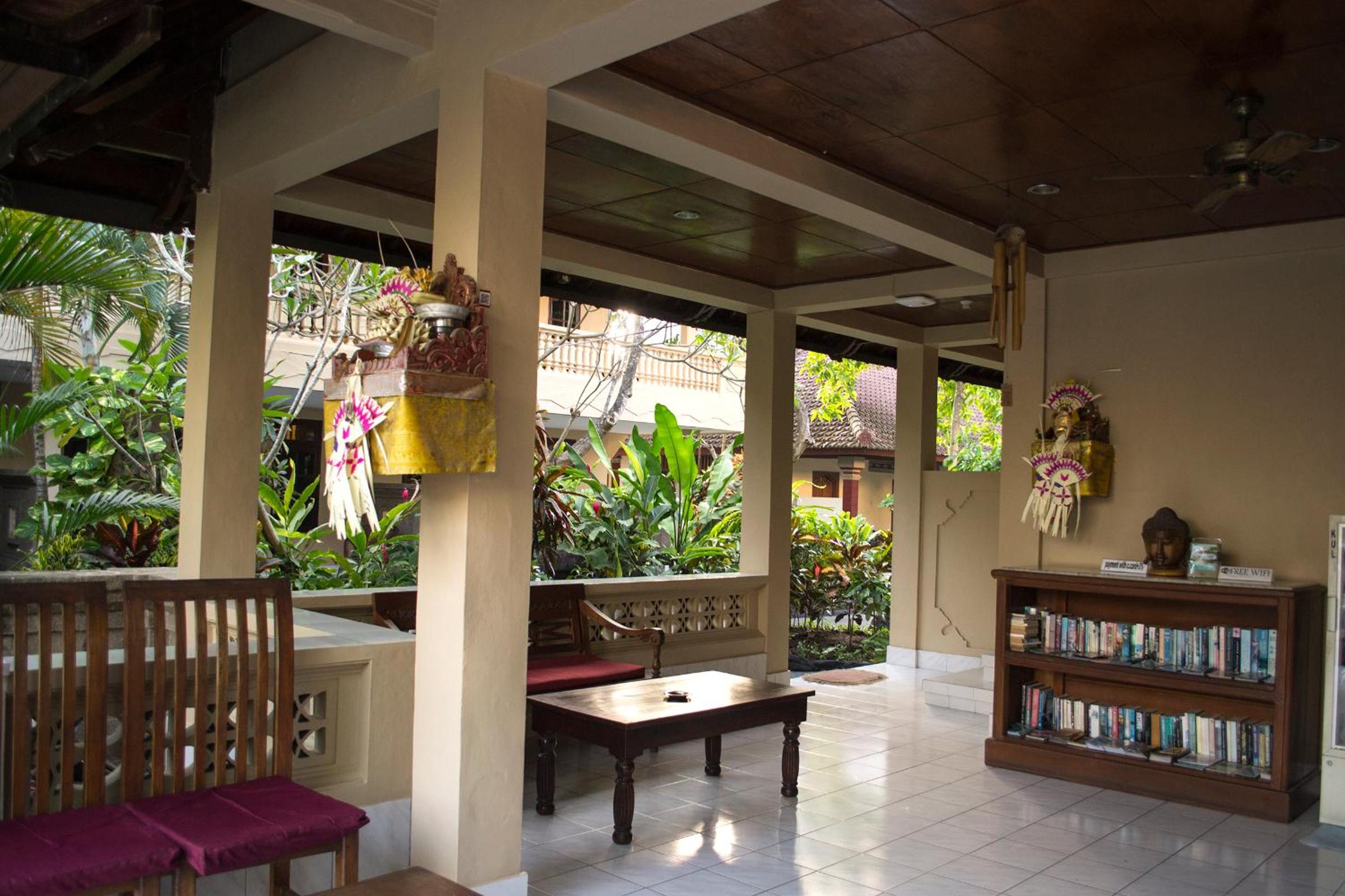 Hotel Flamboyan Kuta