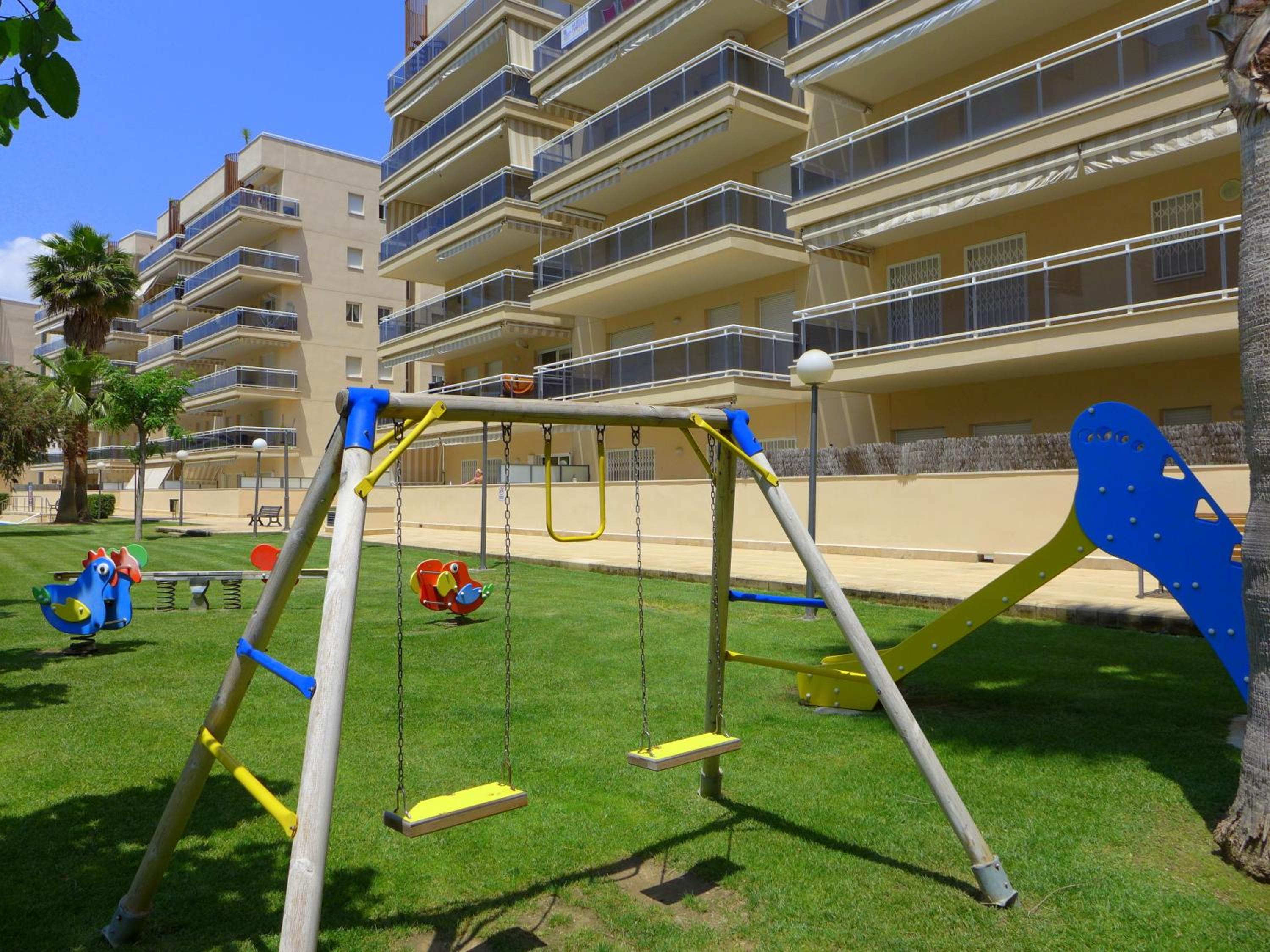 Rentalmar Ventura Village Families