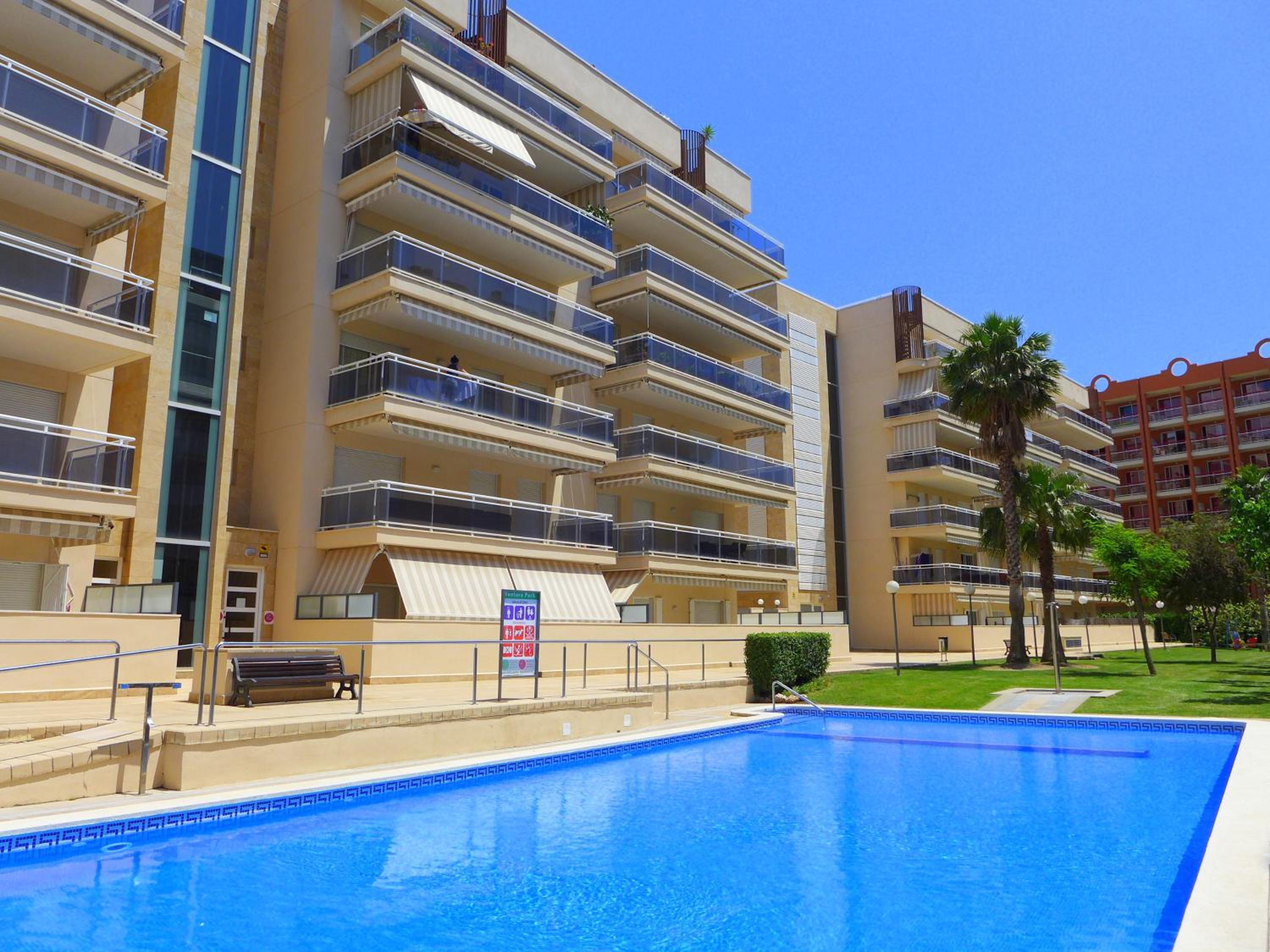 Rentalmar Ventura Village Families