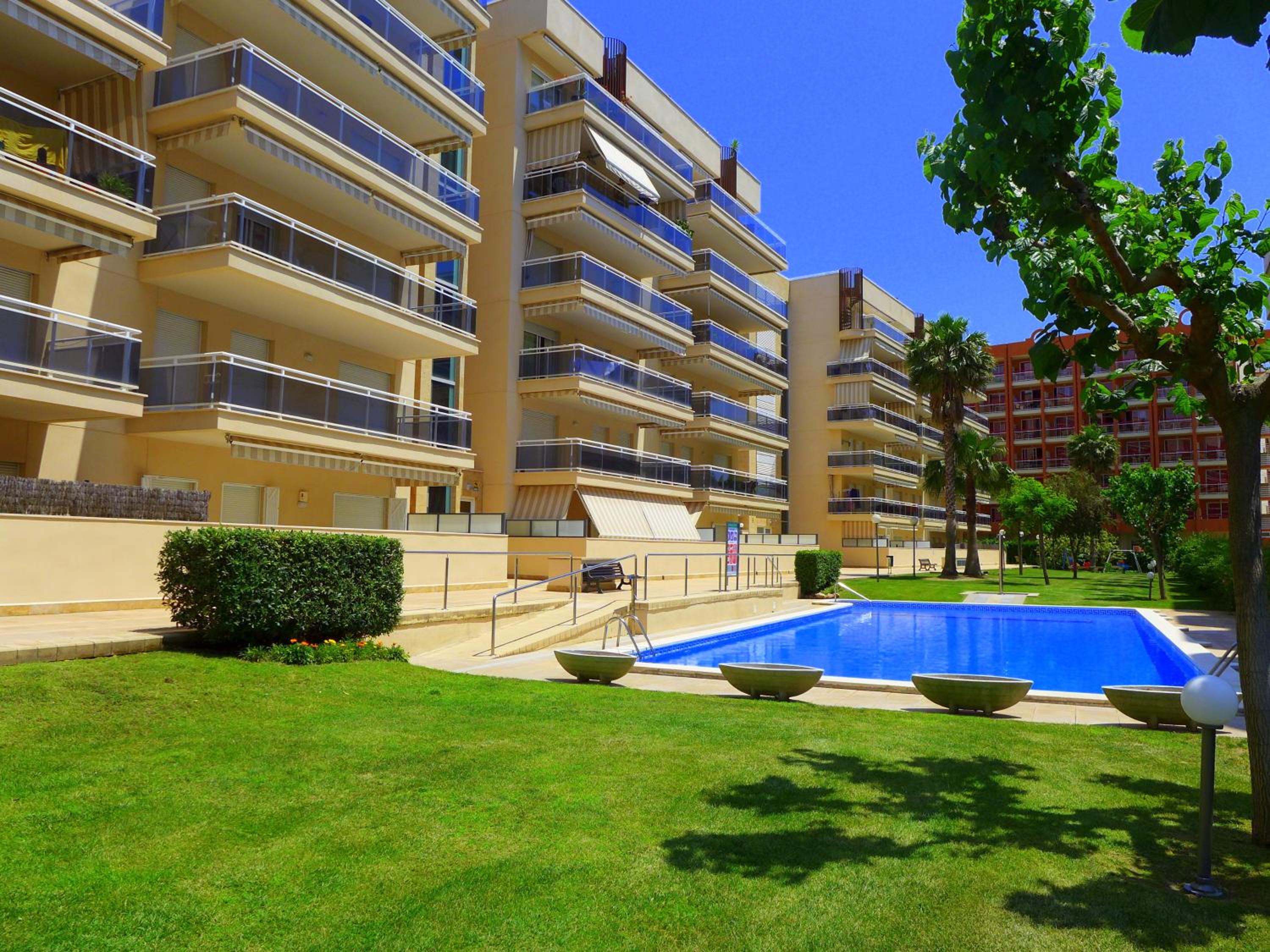 Rentalmar Ventura Village Families