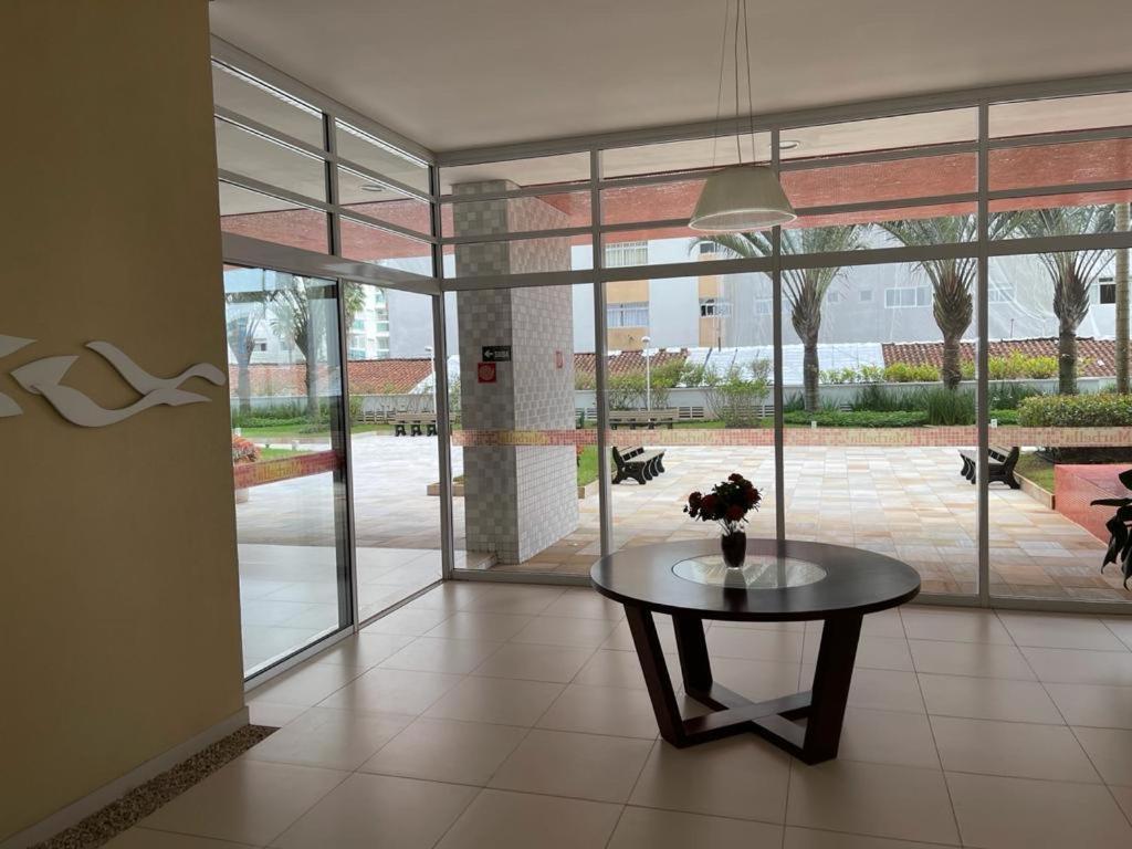 Lindo apartamento a 50 metros da praia view 3