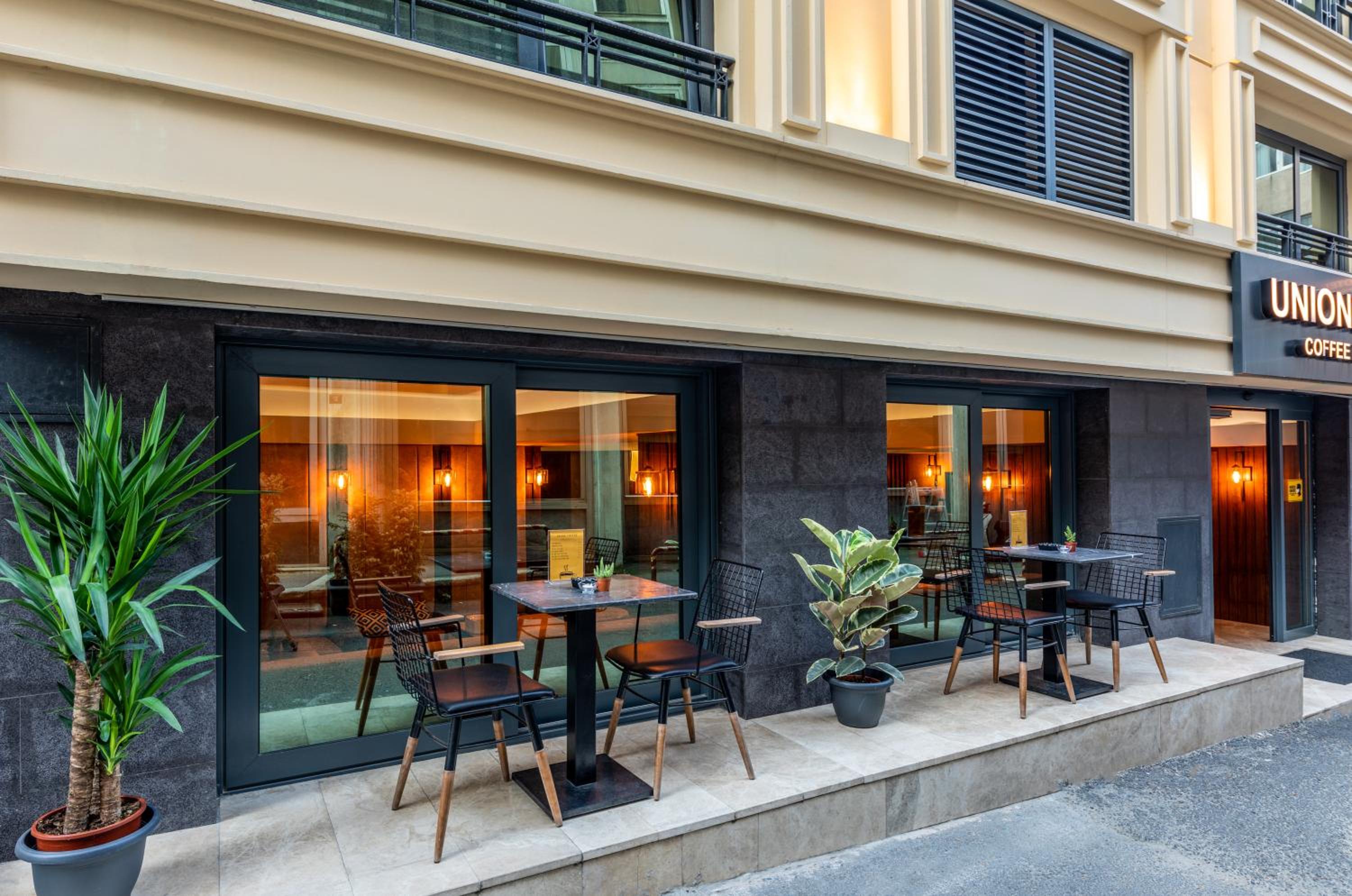 Union Otel Port - Image 46